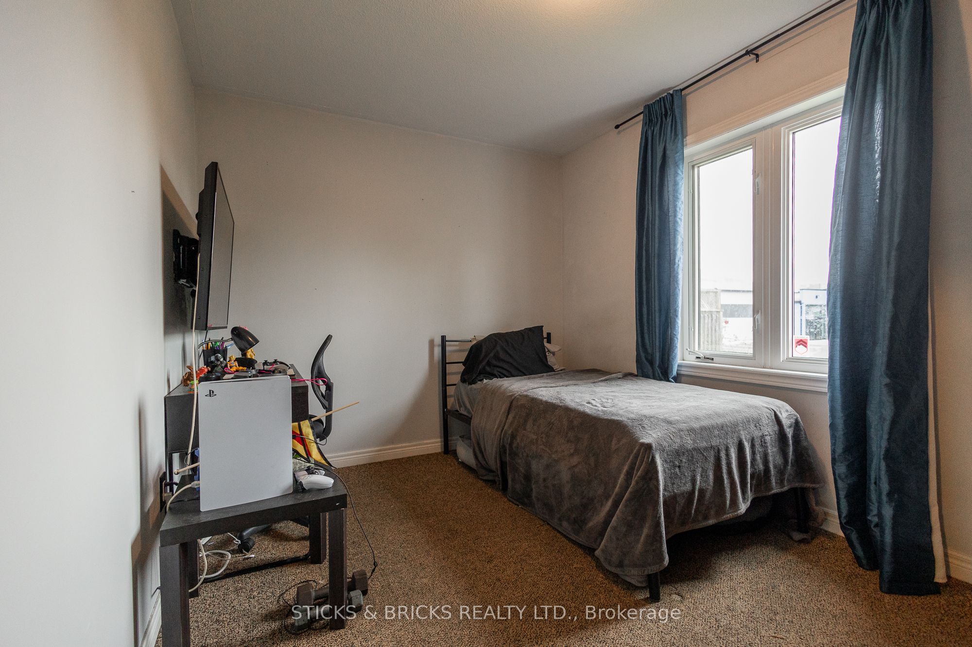 8378 Atack Court