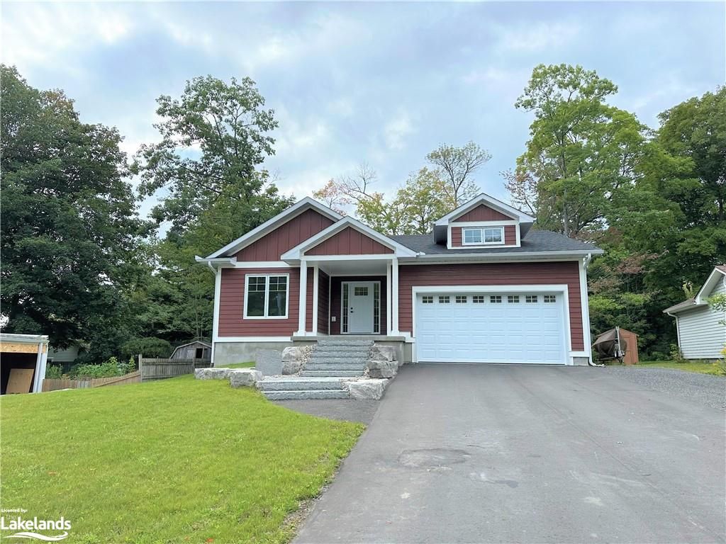 12 MARGARET Street Parry Sound Ontario P2A 2B1