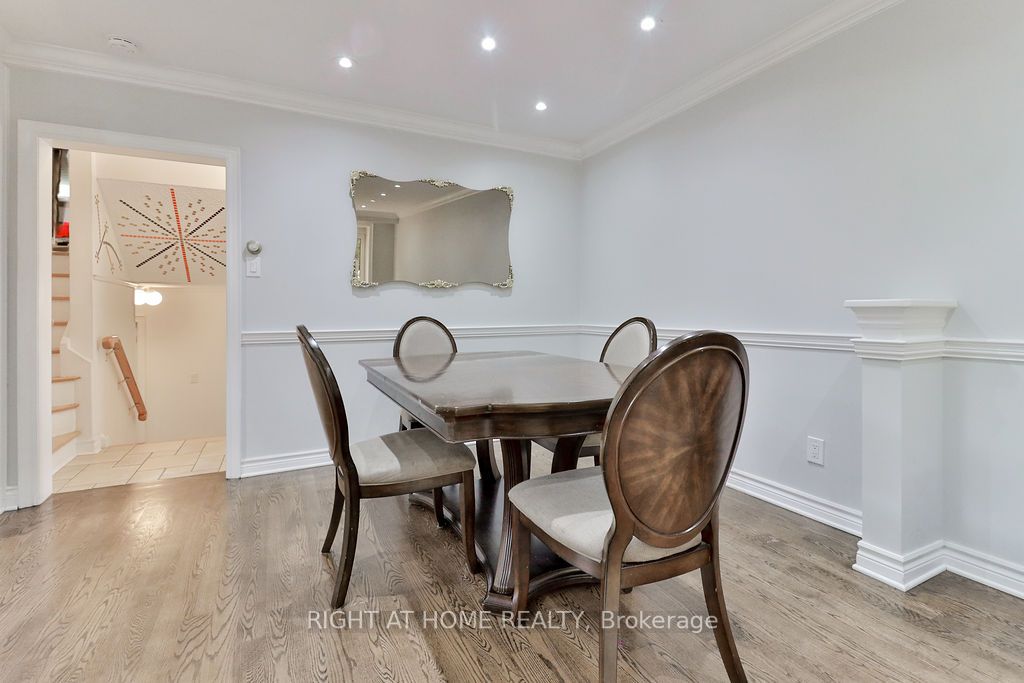 2765 Bushland Crescent