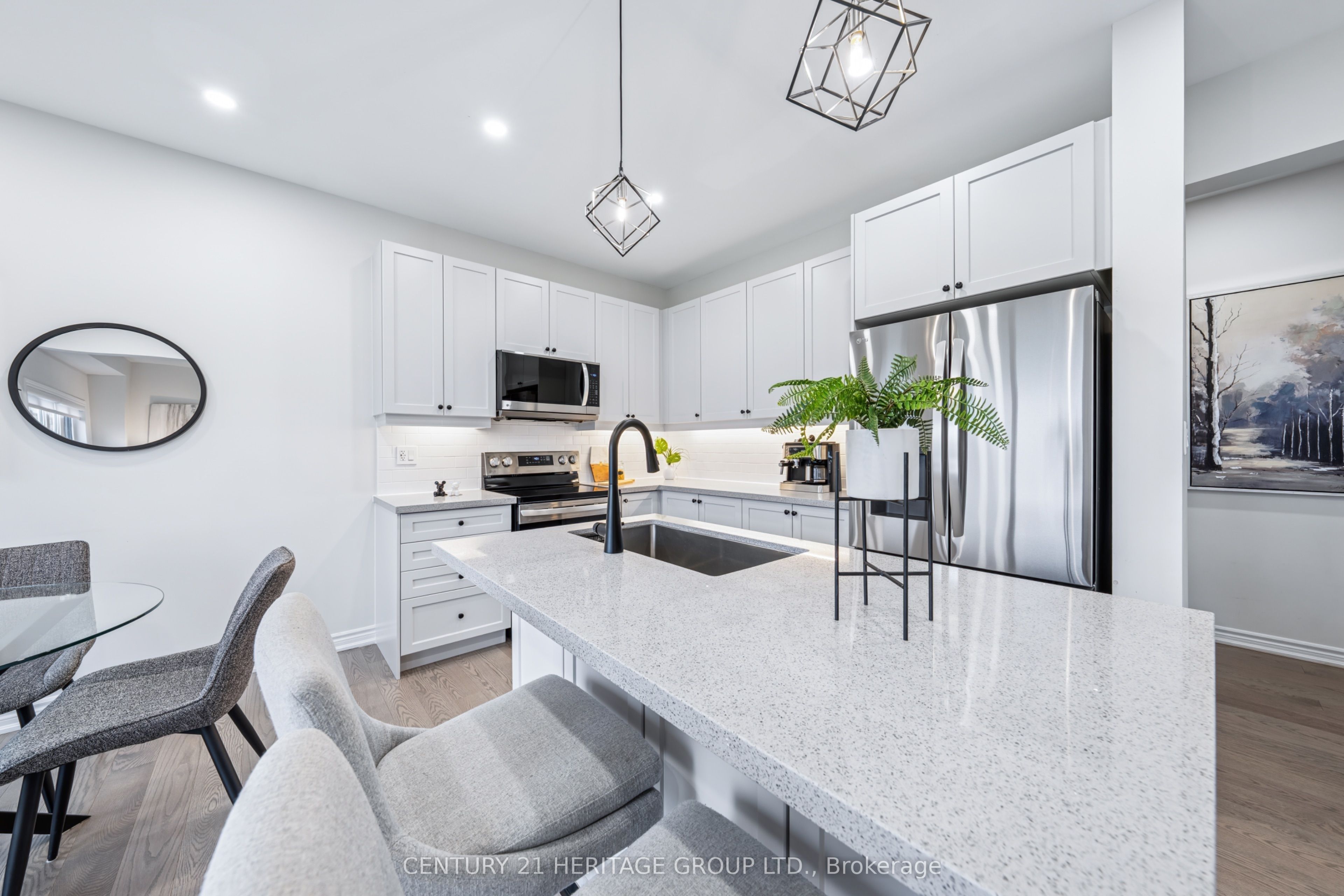 1265 Broderick Street, Innisfil, ON L9S 0P6