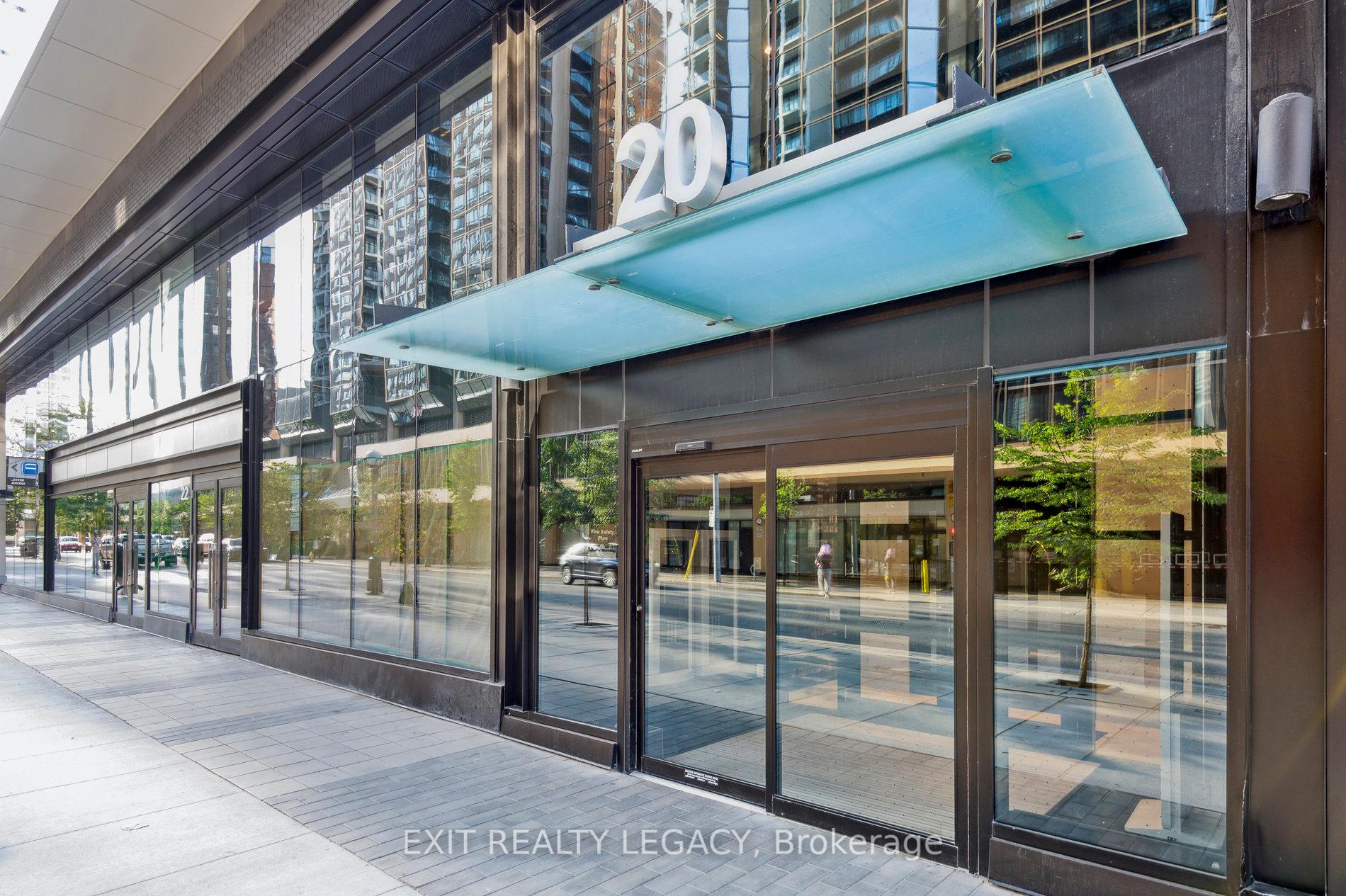2 Bedrooms Condo at 20 Edward,  Toronto For sale