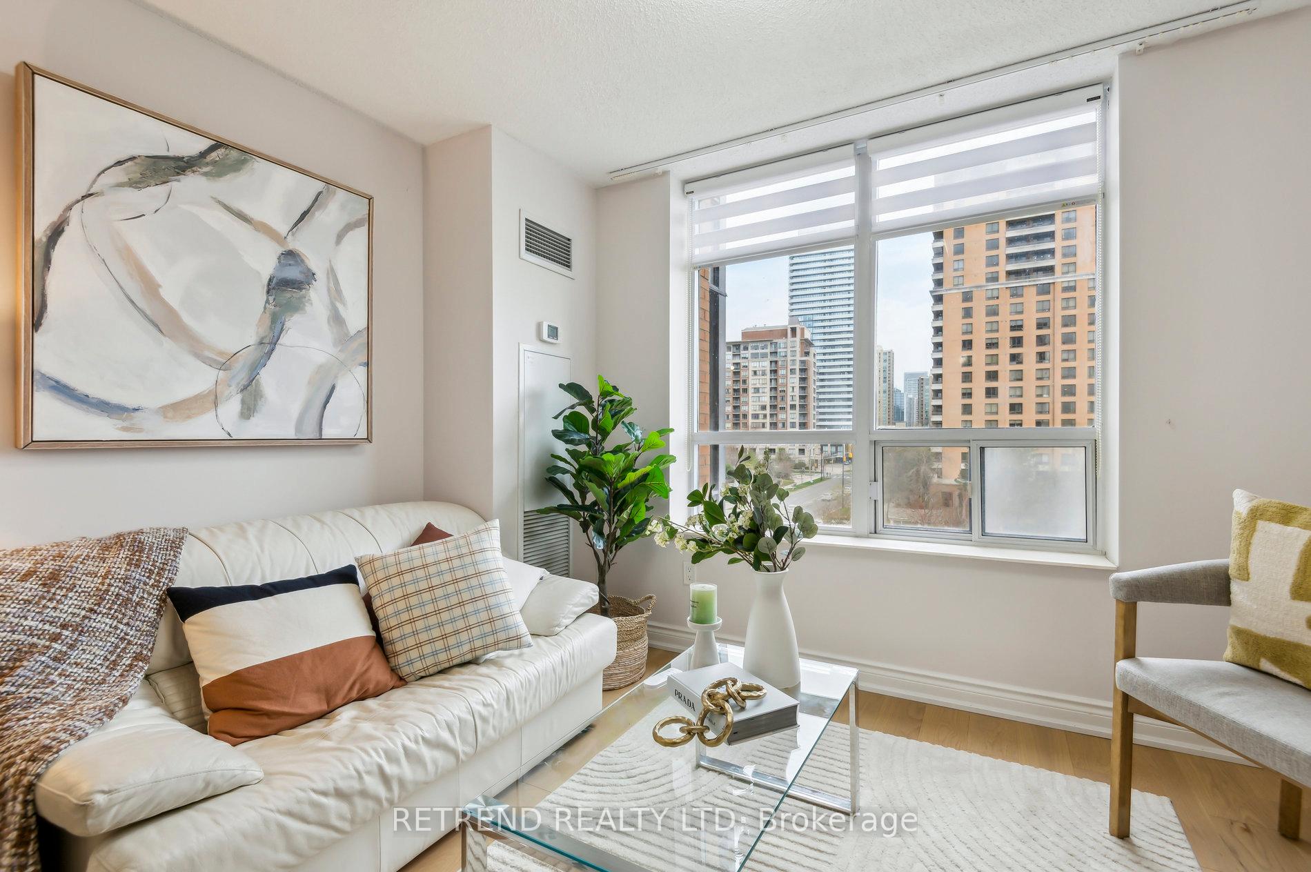 4 Bedrooms Condo at 880 Grandview,  Toronto For sale