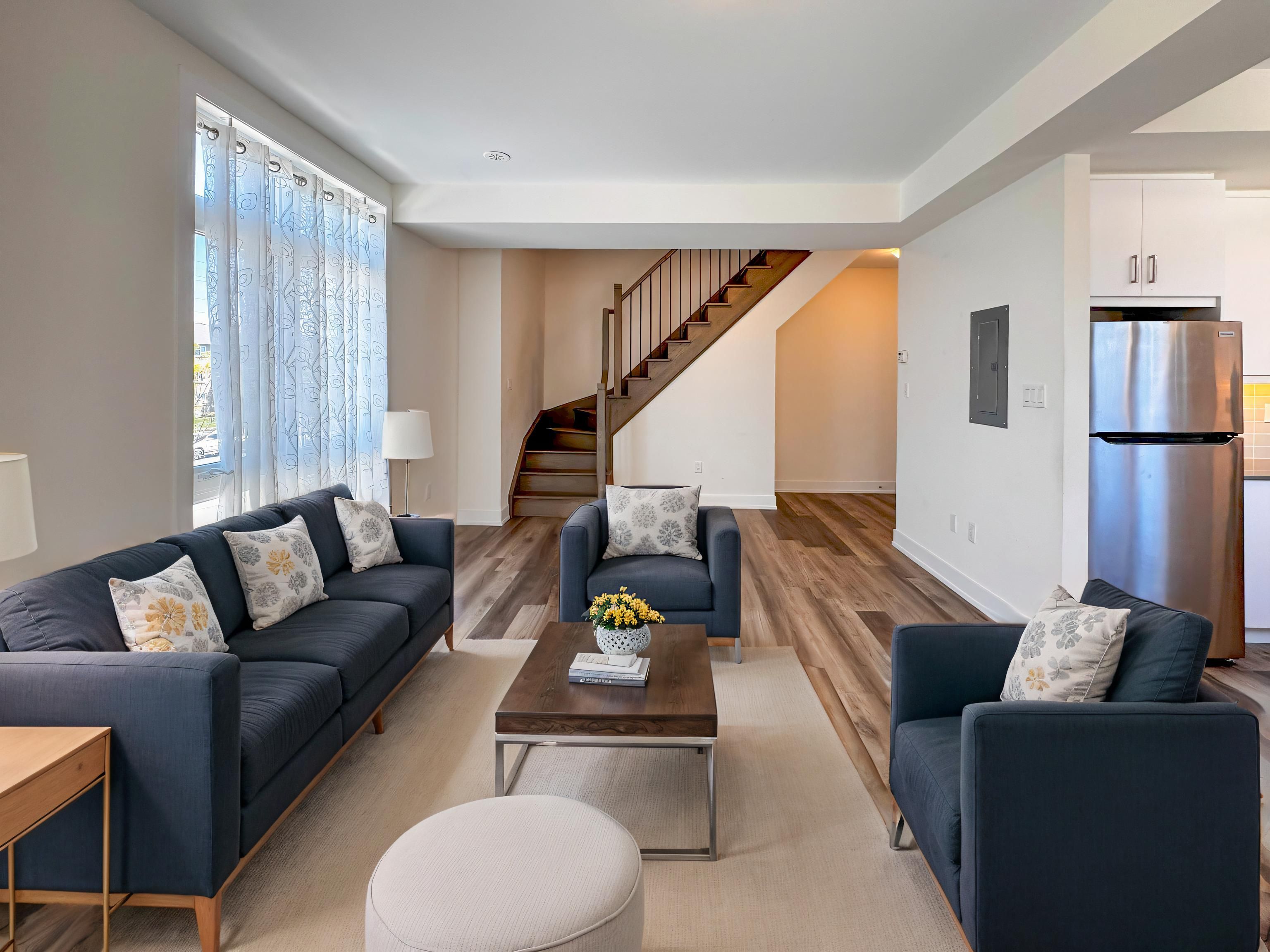 9 Phelps Lane 270