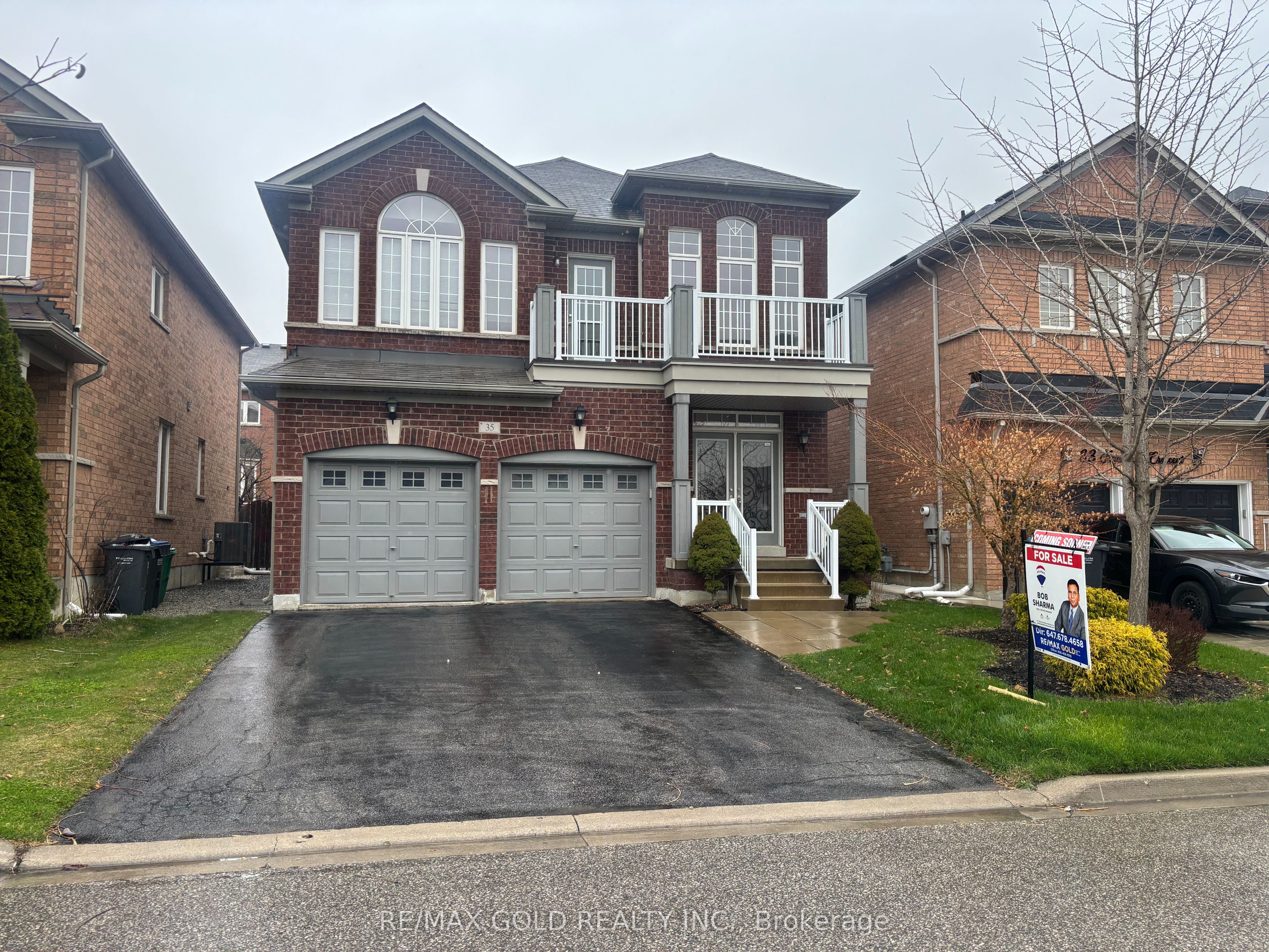 35 Amaranth Crescent, Brampton, ON L7A 0L7