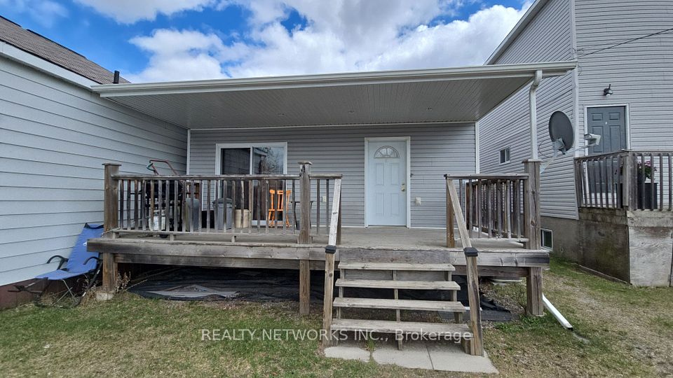 355-359 Pine Street, Timmins, ON P4N 2L1