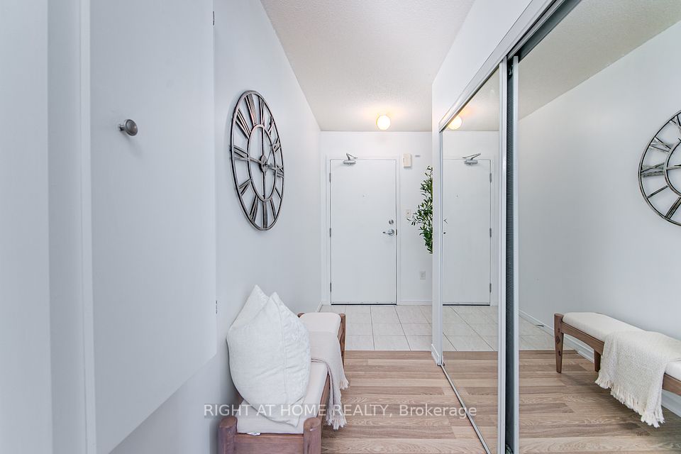#5 - 17 Cheltenham Road, Barrie, ON L4M 0E7