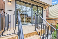 444 Roxton Road