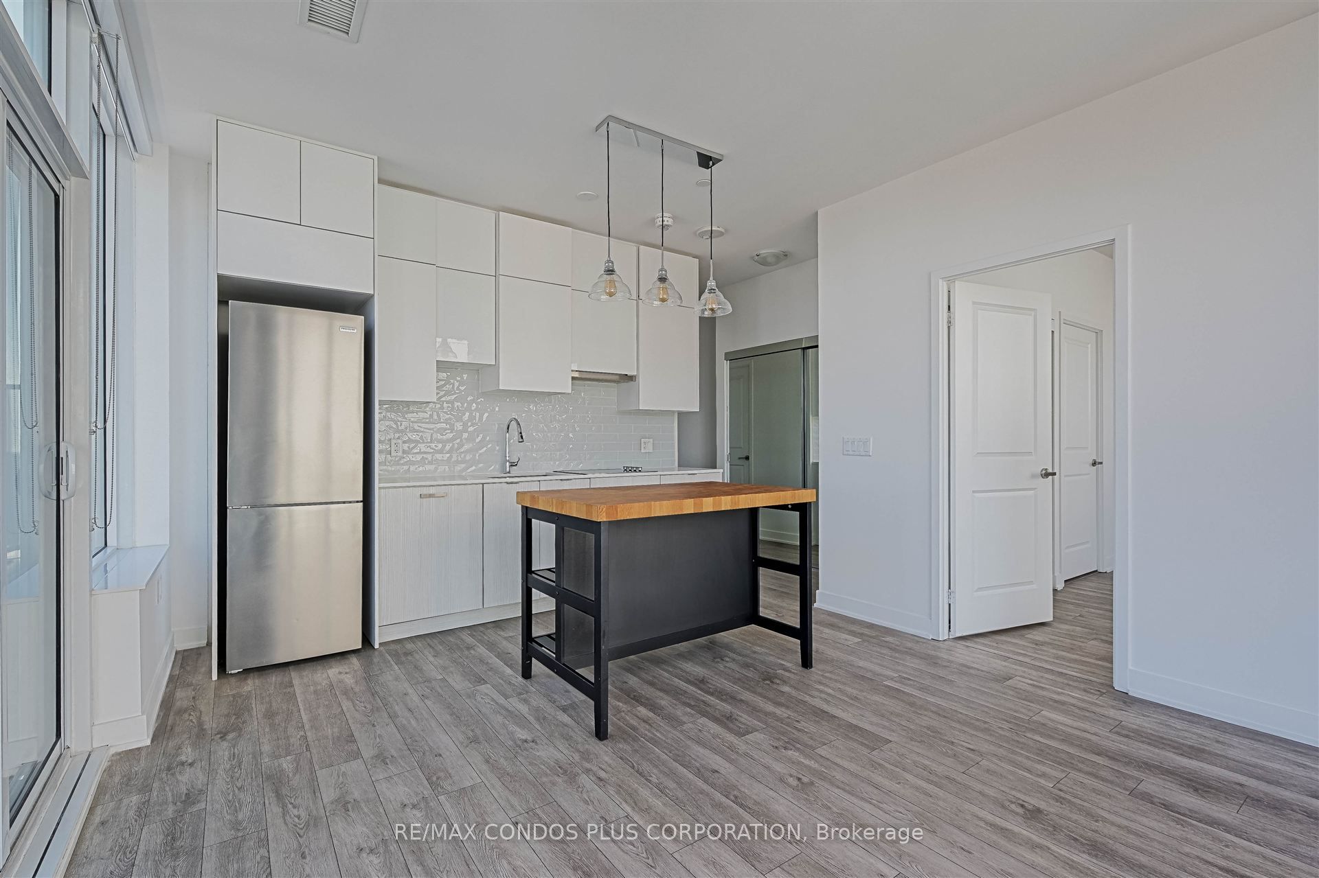 195 Redpath Avenue, #Ph03