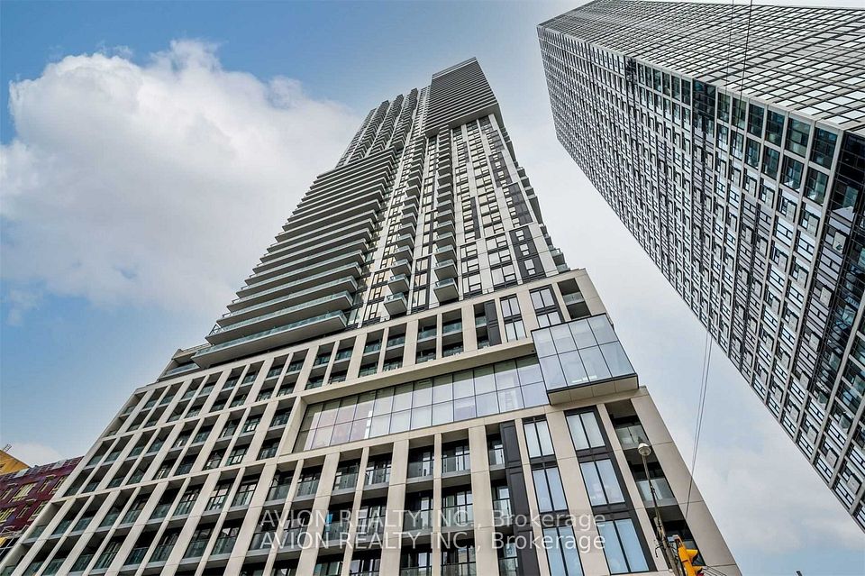 251 Jarvis