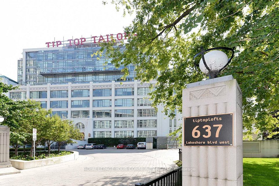 637 Lake Shore