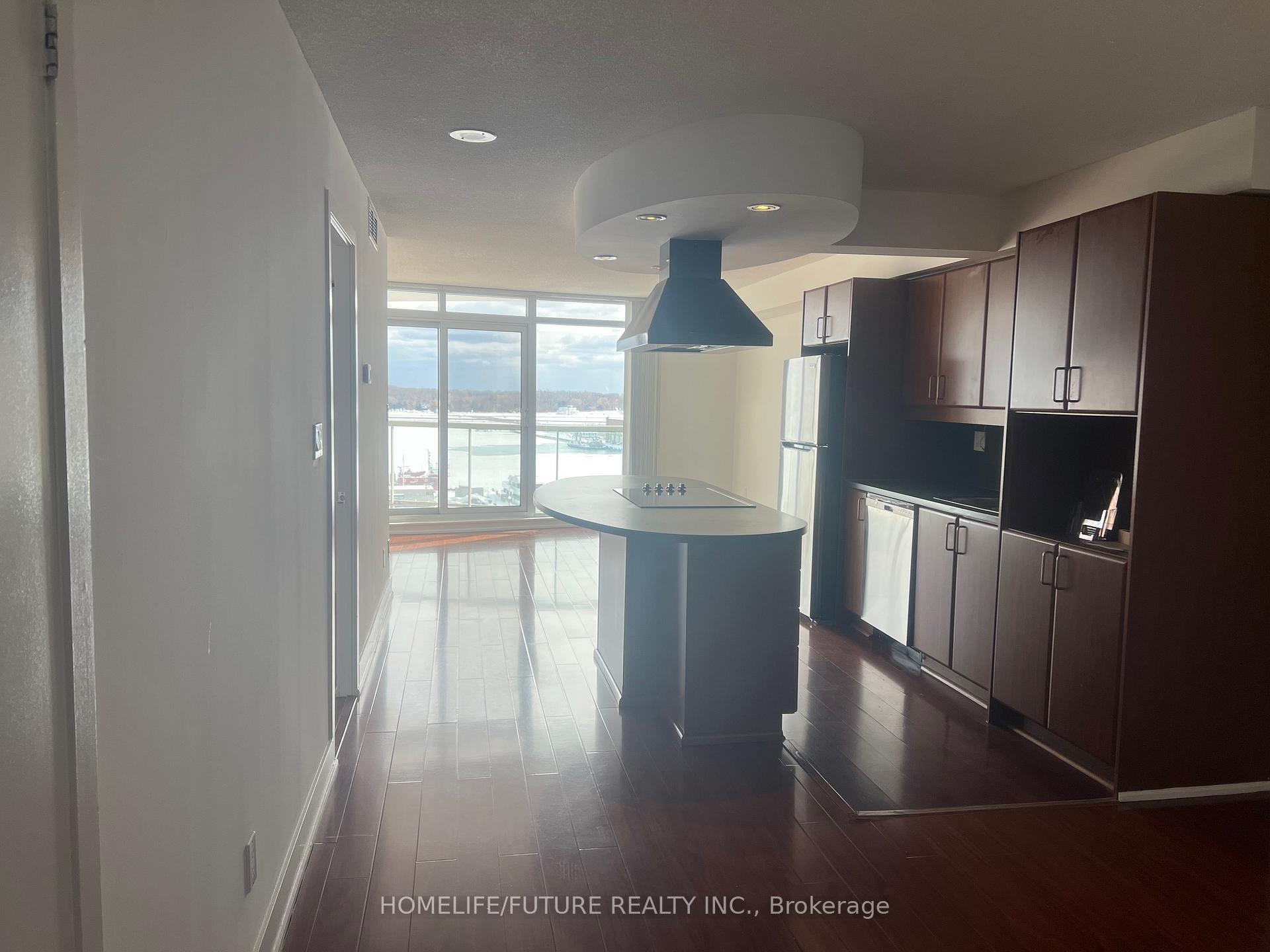 1 Bedroom Condo at 550 Queens,  Toronto For sale