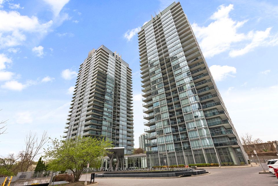 90 Park Lawn