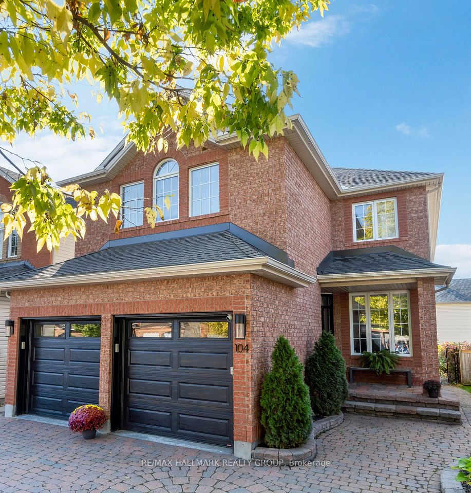104 Meadowcroft