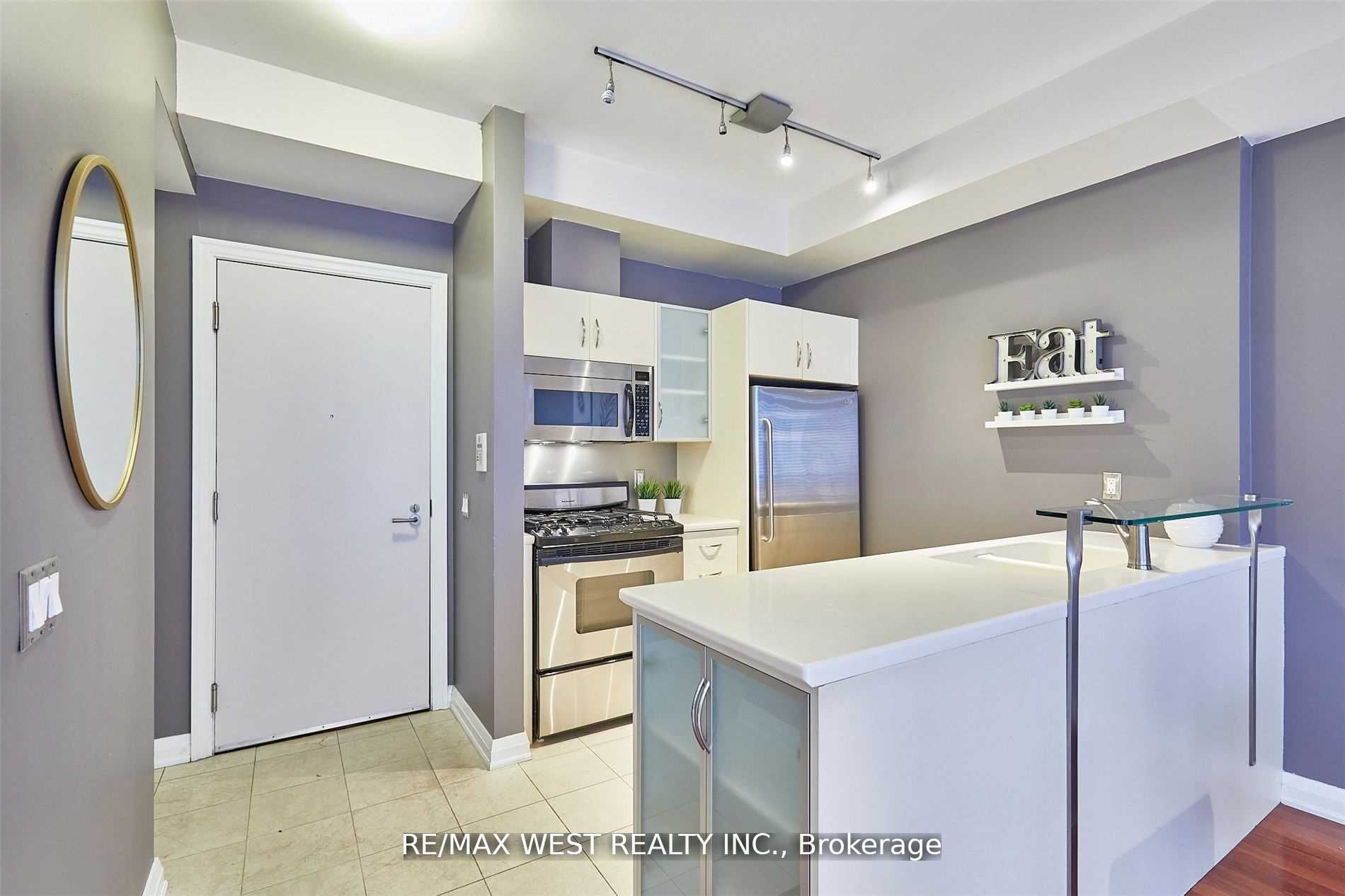 3 Mcalpine Street, #108