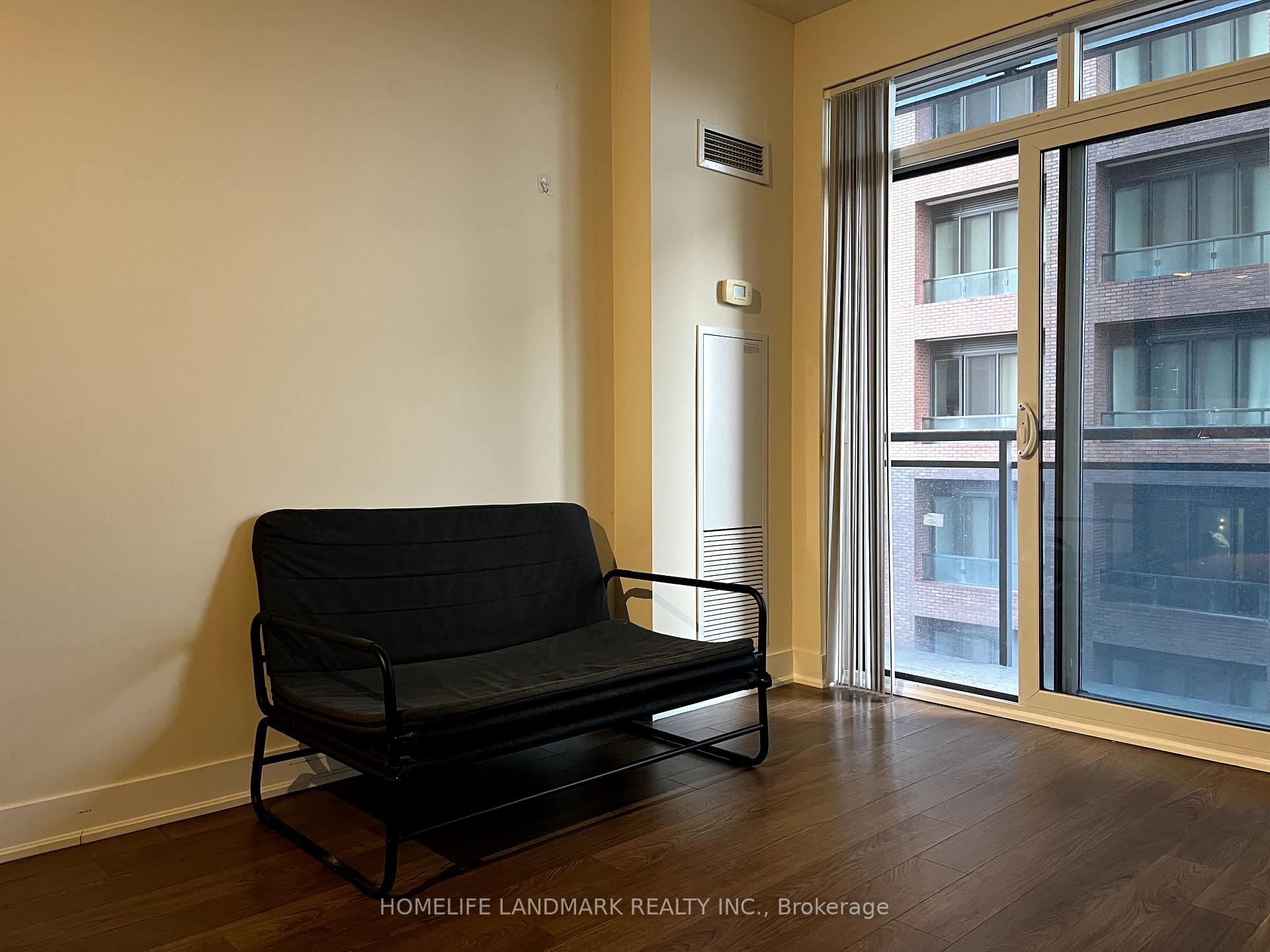 1 Bedroom Condo at 28 Linden, Toronto For sale