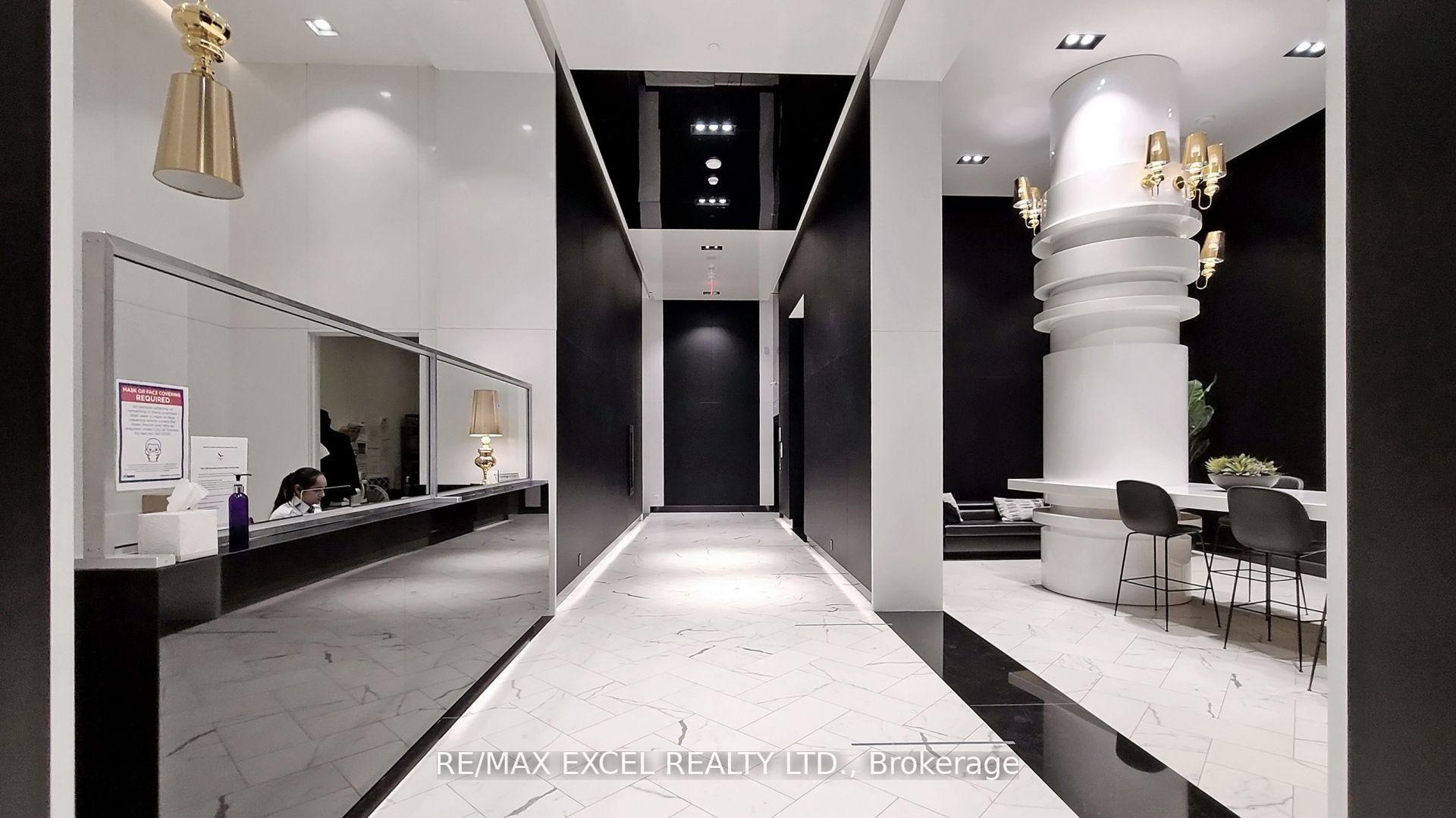2 Bedrooms Condo at 87 Peter, Toronto For sale