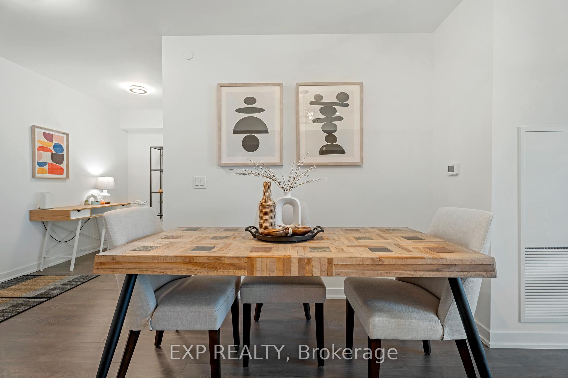 2 Bedrooms Condo at 1401 O’Connor, Toronto For sale