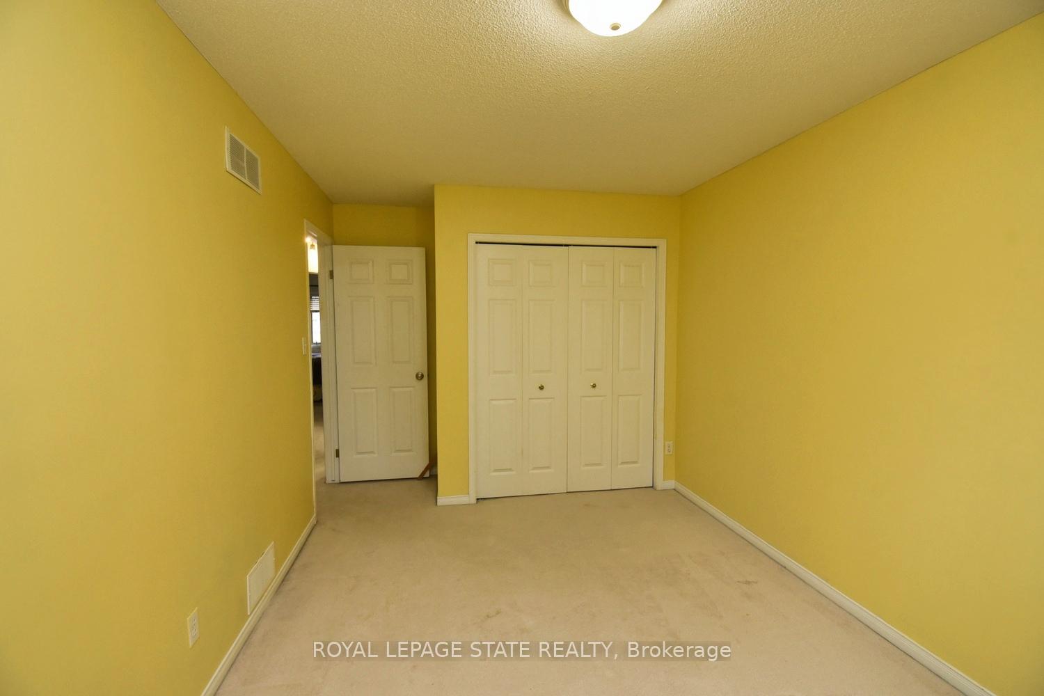 3 Bedrooms Condo at 565 Rymal, Hamilton For sale