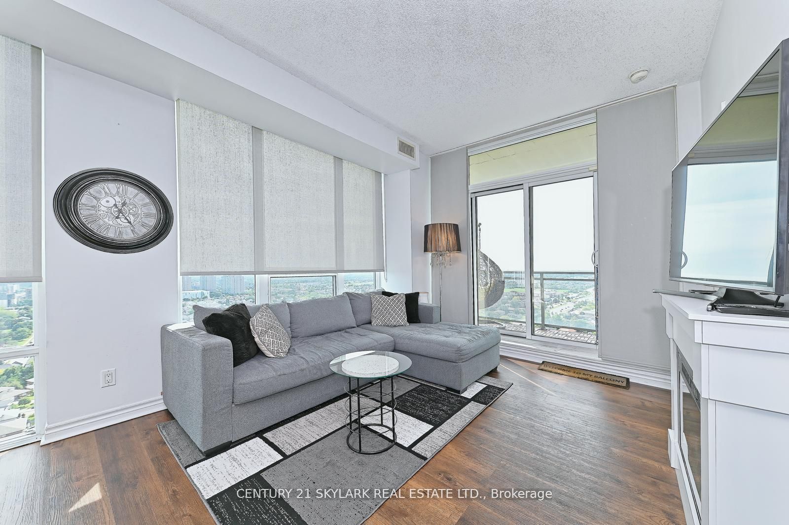 3525 kariya Drive, #2902