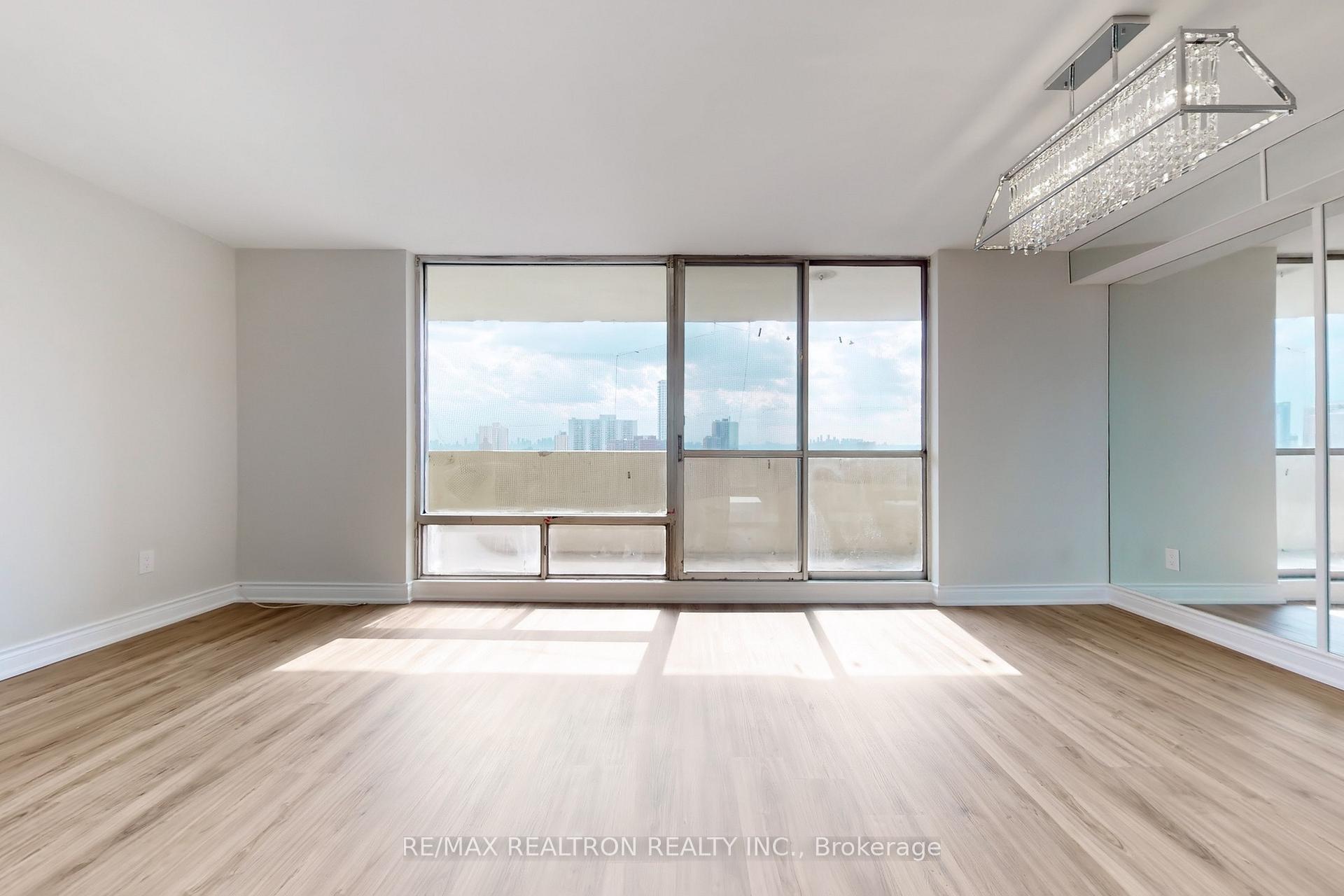 3 Bedrooms Condo at 1 Massey, Toronto For sale
