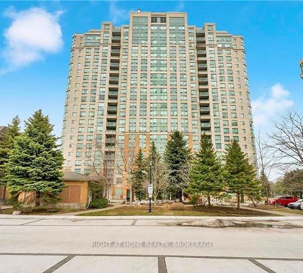 3 Bedrooms Condo at 125 Omni, Toronto For sale