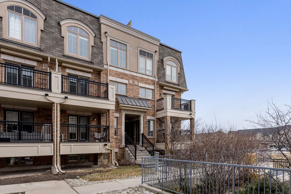 2441 Greenwich