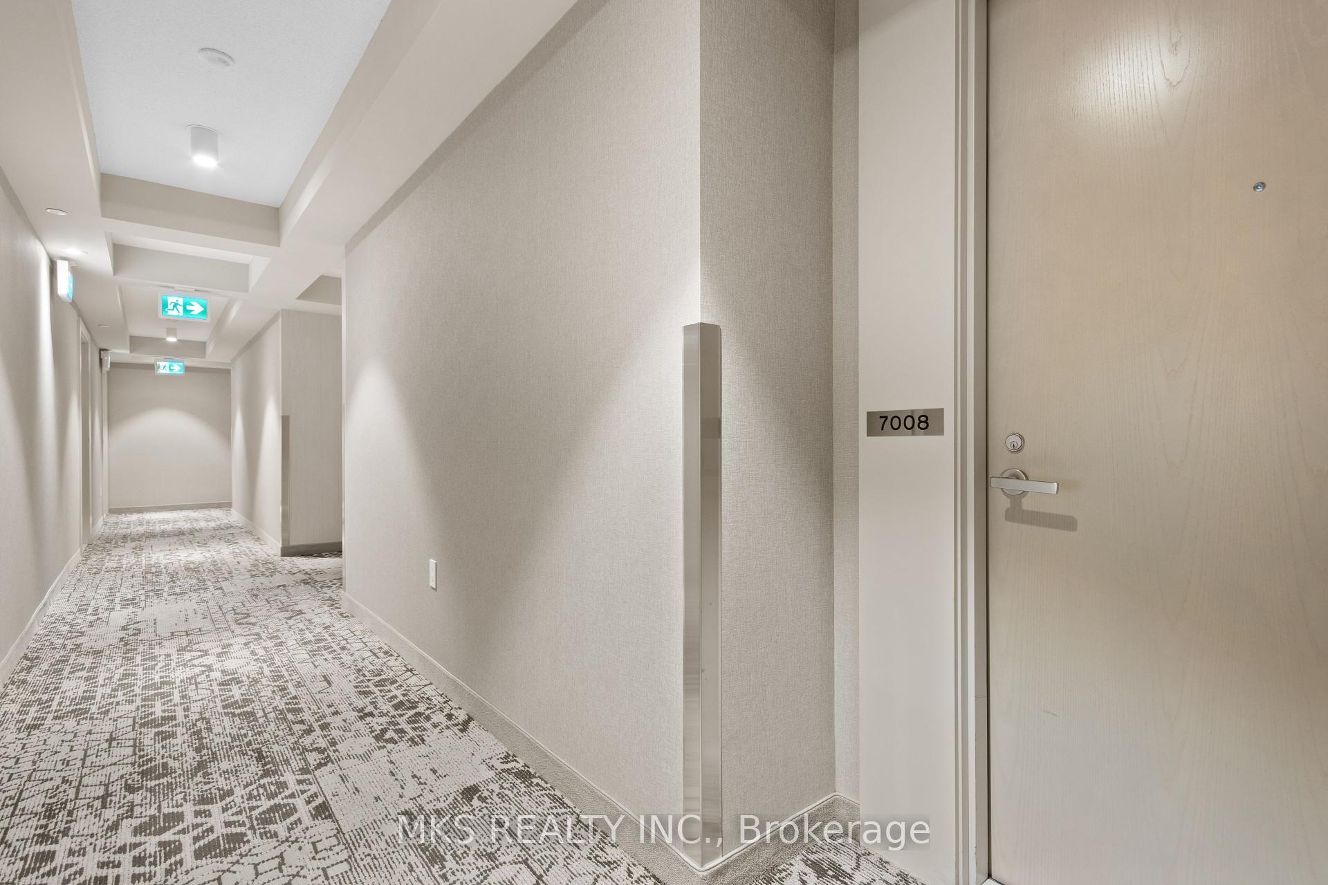 3 Bedrooms Condo at 138 Downes,  Toronto For sale