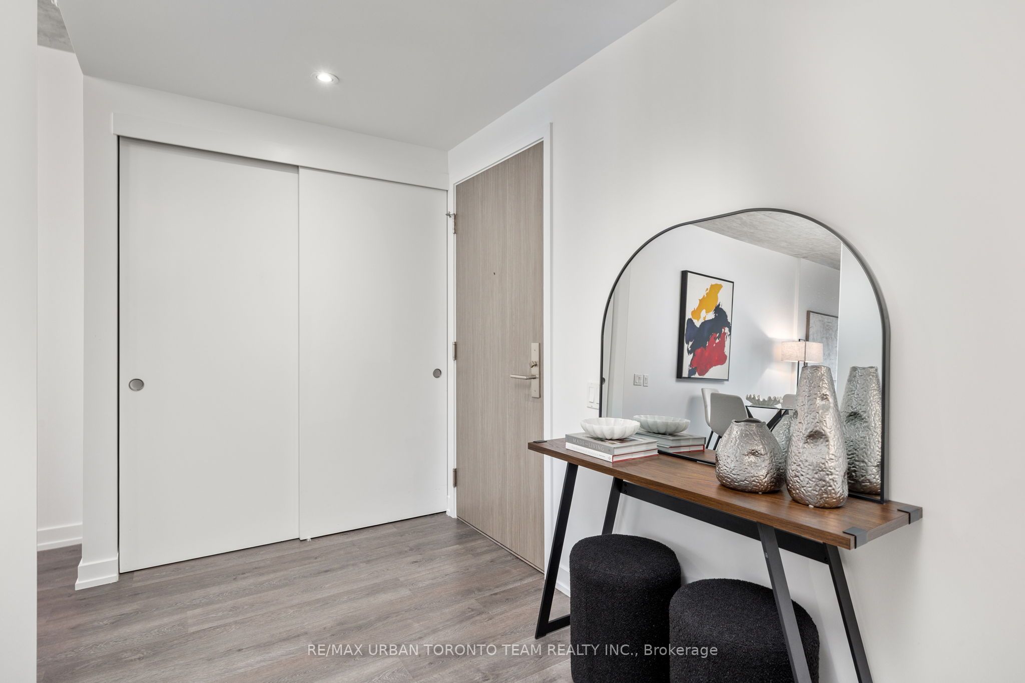 161 Roehampton Avenue, #304