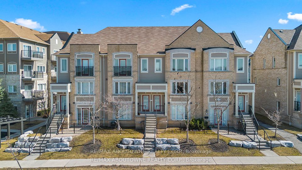3010 Erin Centre