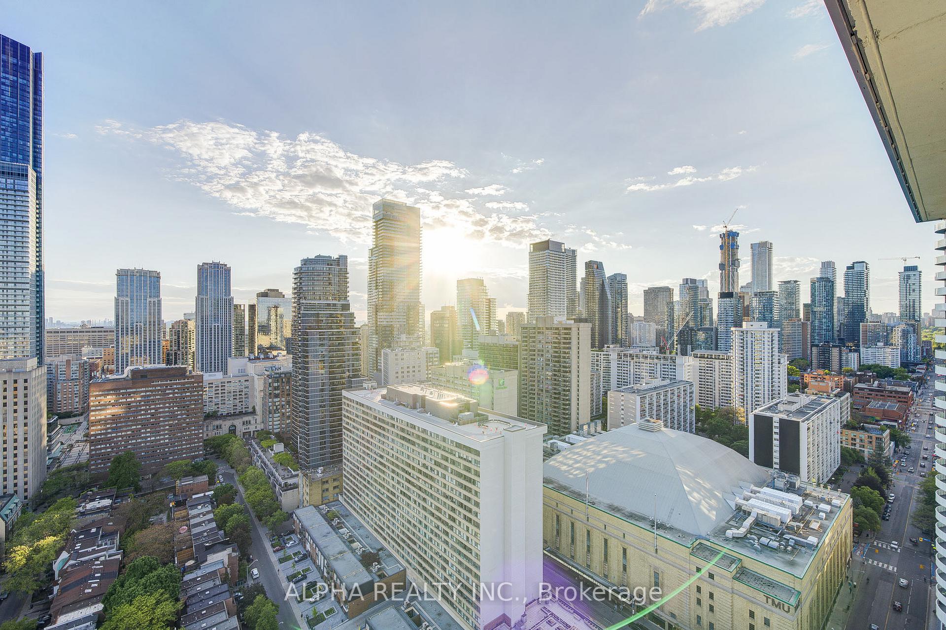 1 Bedroom Condo at 365 Church, Toronto For sale