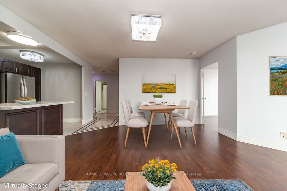 215 Wynford