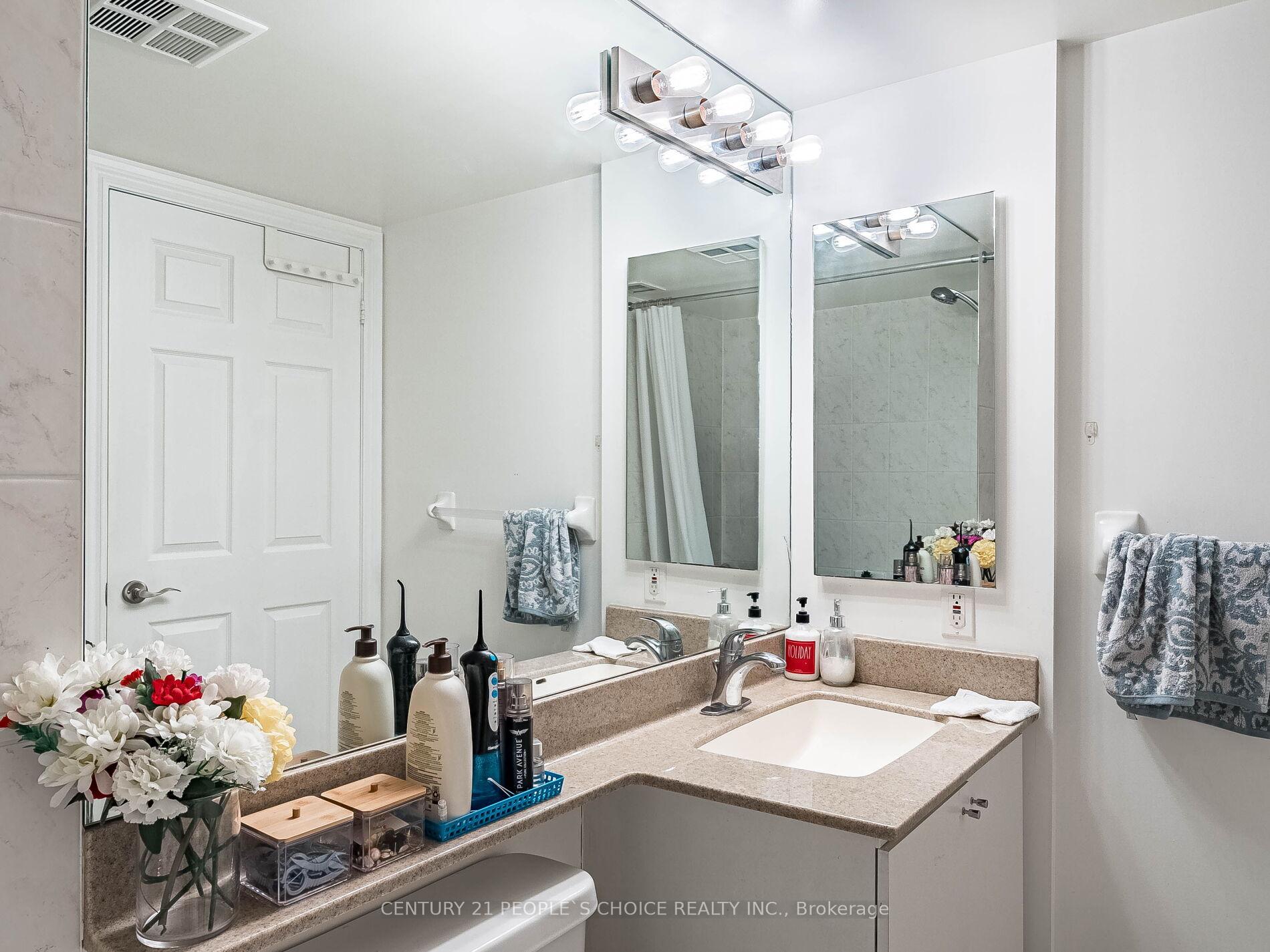 3 Bedrooms Condo at 5233 Dundas, Toronto For sale