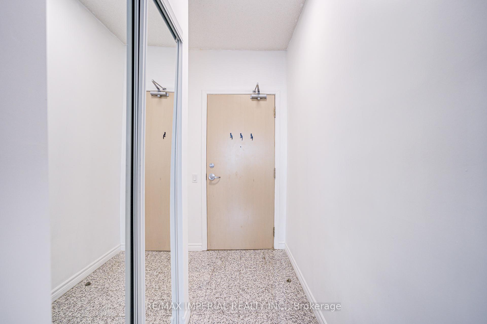 1 Bedroom Condo at 60 Byng, Toronto For sale