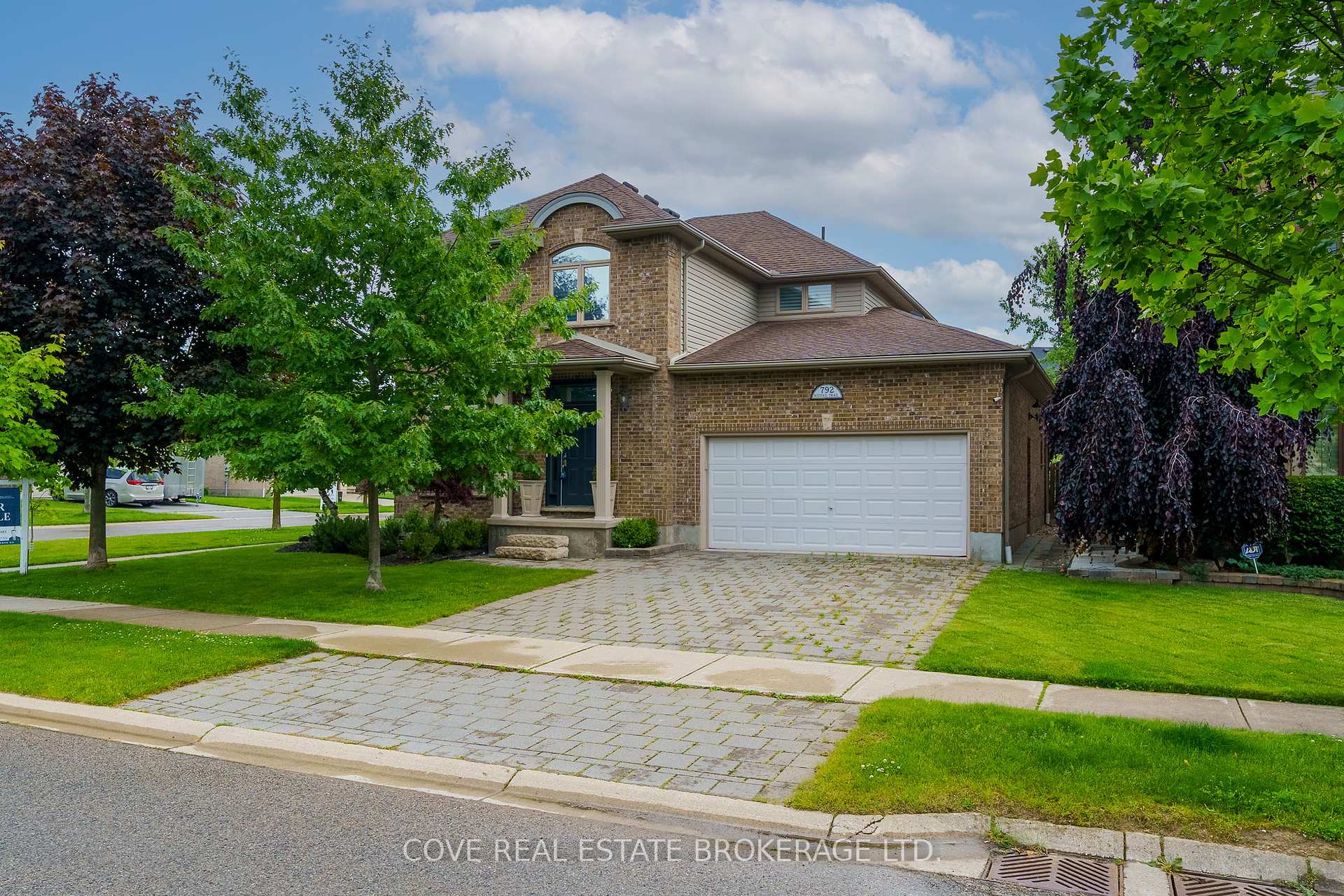 792 Redtail Trail, London North, ON N6H 5X3