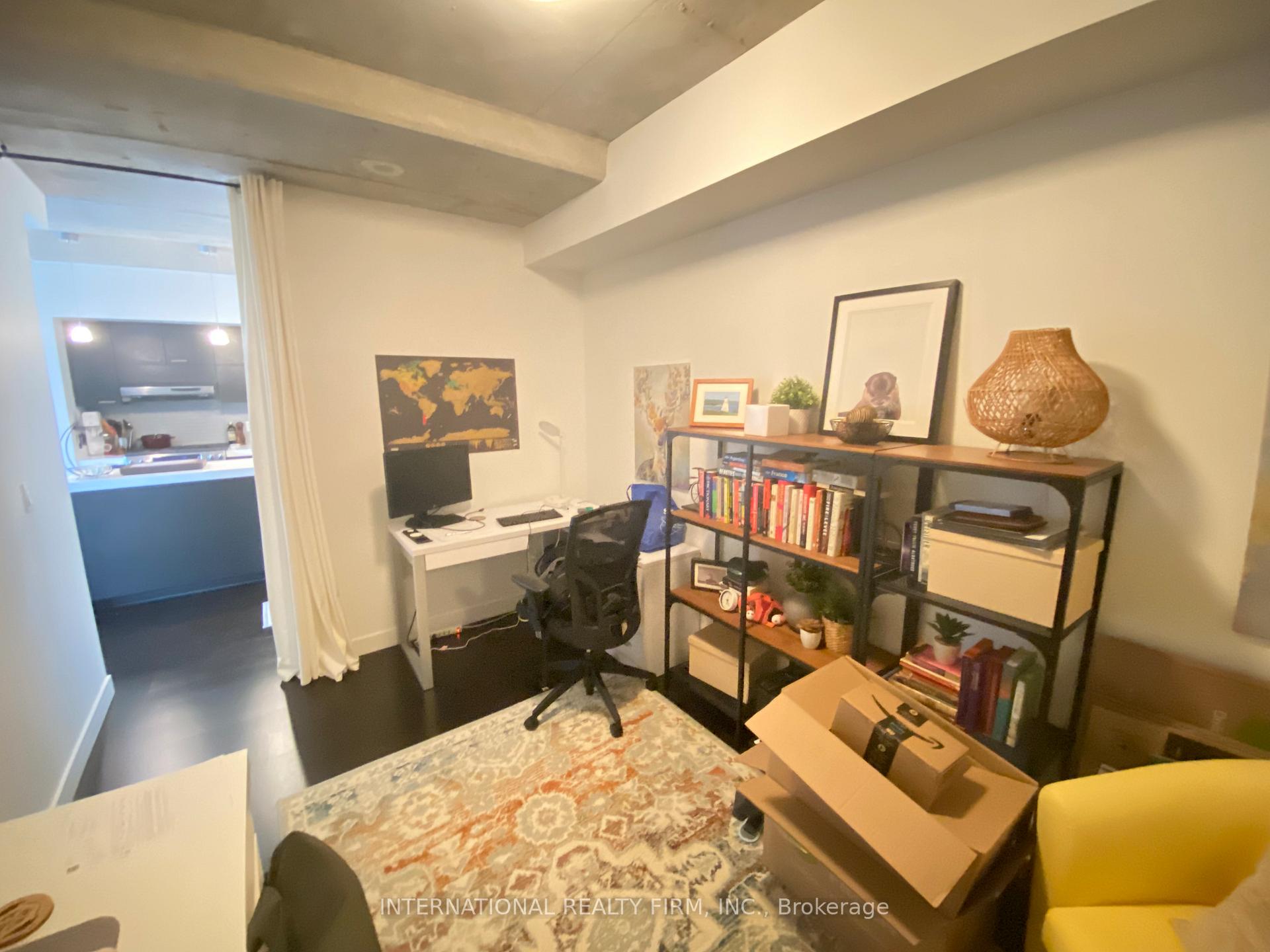 2 Bedrooms Condo at 55 Stewart, Toronto For sale