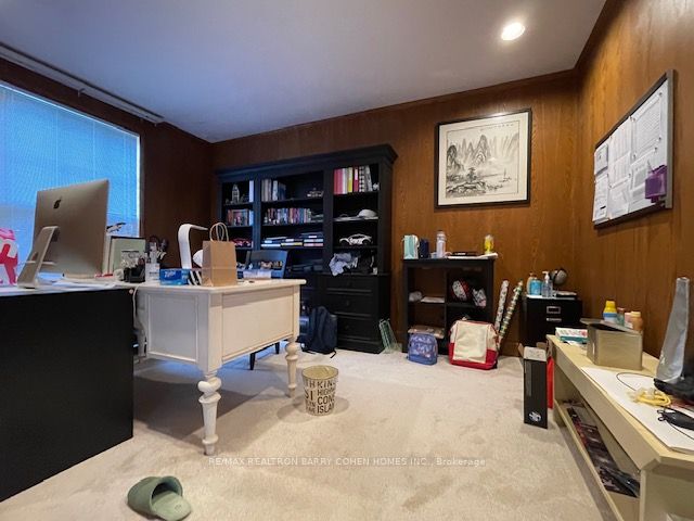 37 Wilket Road, Toronto, ON M2L 1N9