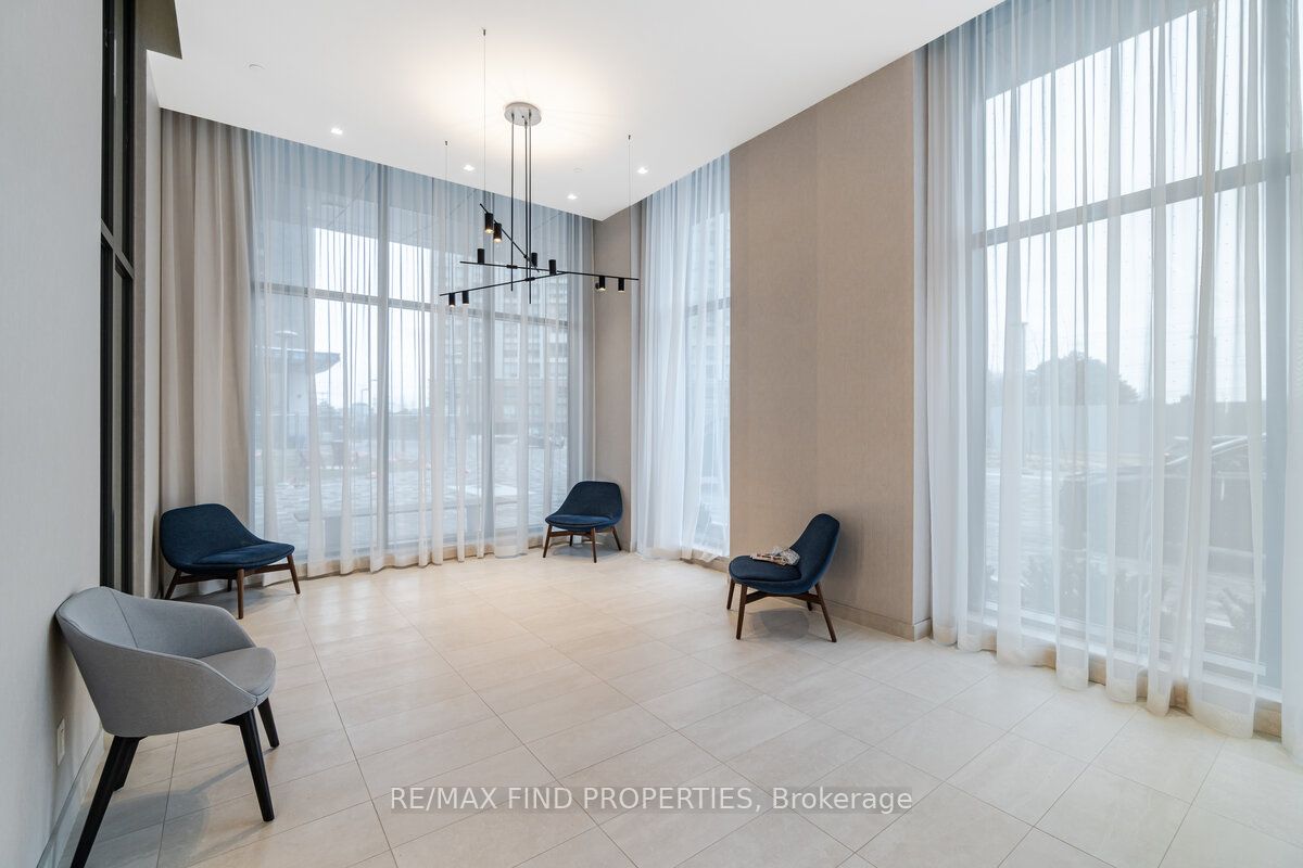 30 Samuel Wood Way, #1002