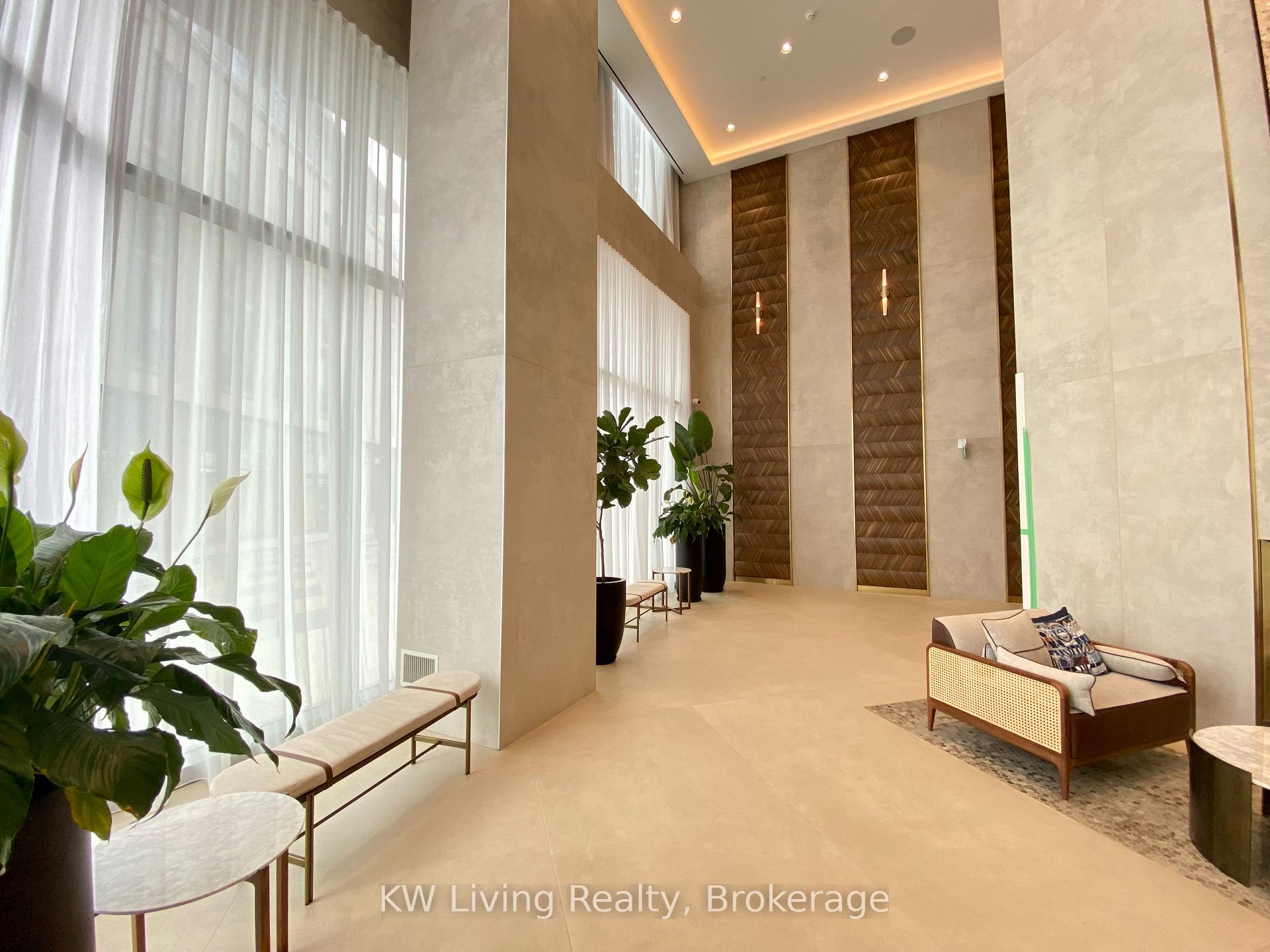 1 Bedroom Condo at 1000 Portage,  Vaughan For sale
