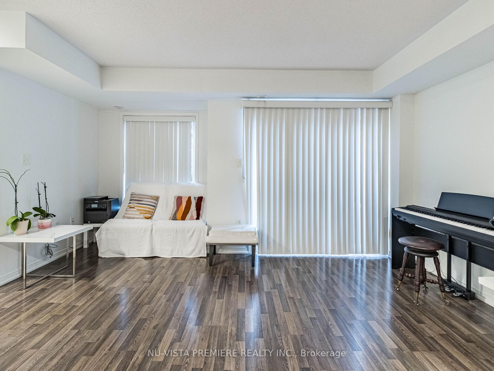 2 Bedrooms Condo at 2488 Post, Oakville For sale