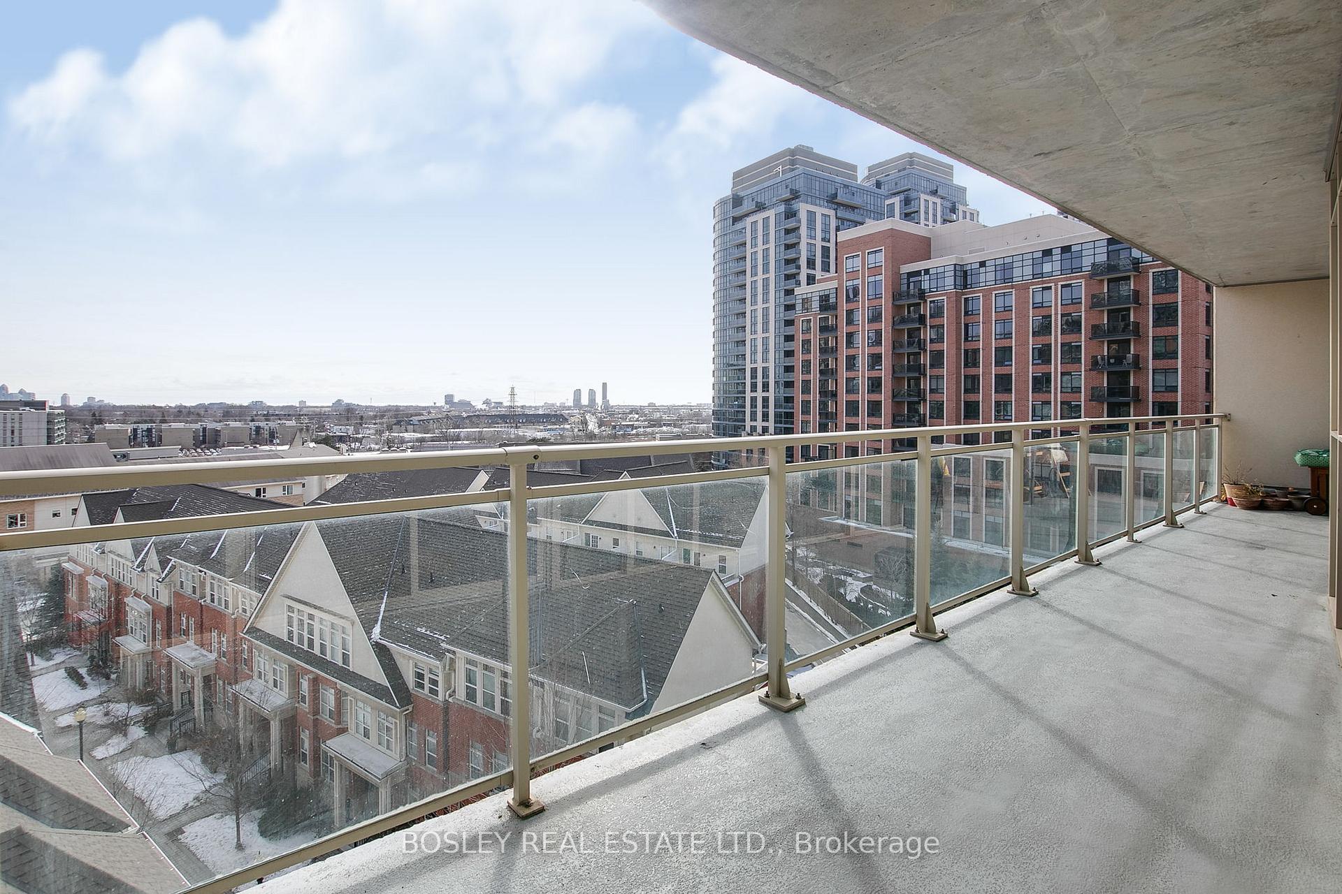 2 Bedrooms Condo at 5101 Dundas, Toronto For sale