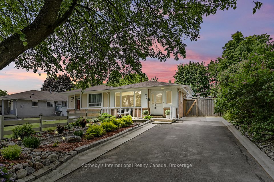20 Marblehead