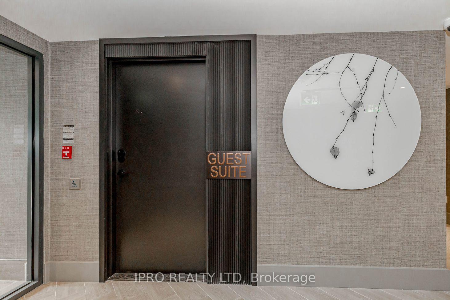 2 Bedrooms Condo at 2450 OLD BRONTE, Oakville For sale