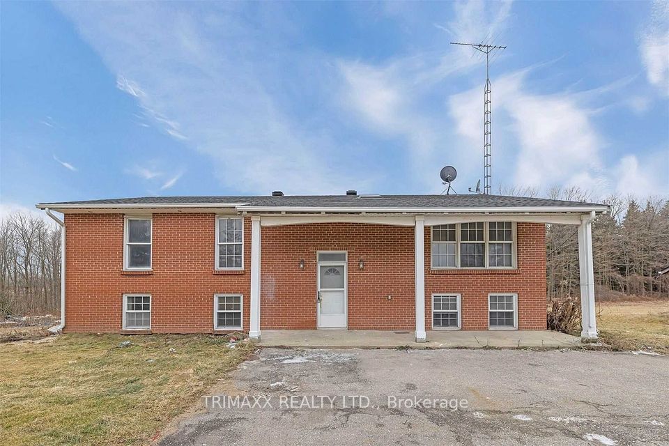 5630 Winston Churchill