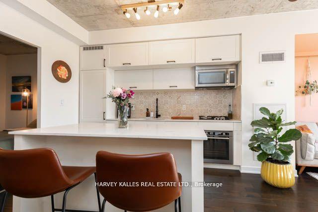 205 Manning Avenue 306