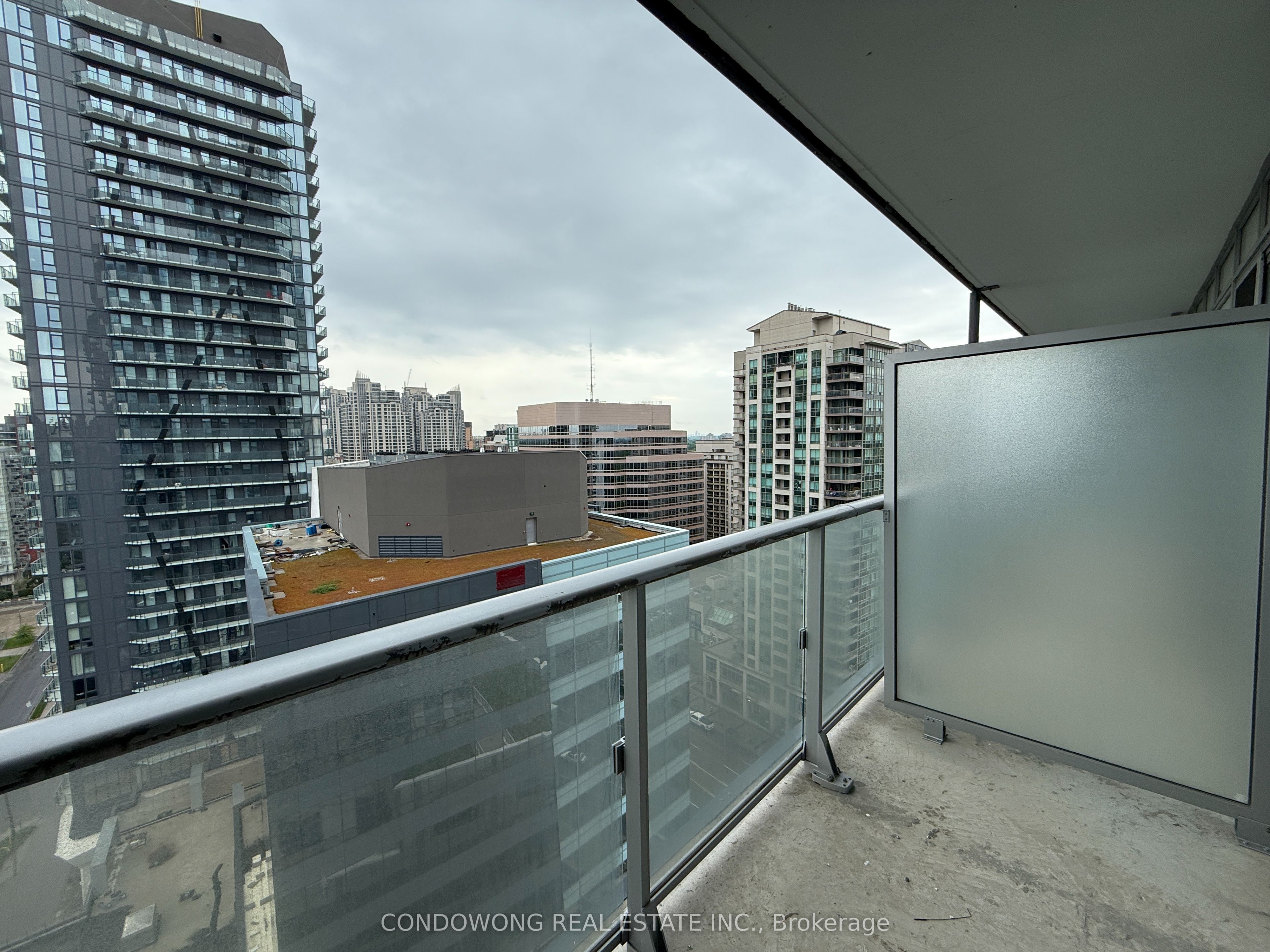 5180 Yonge Street, #1502