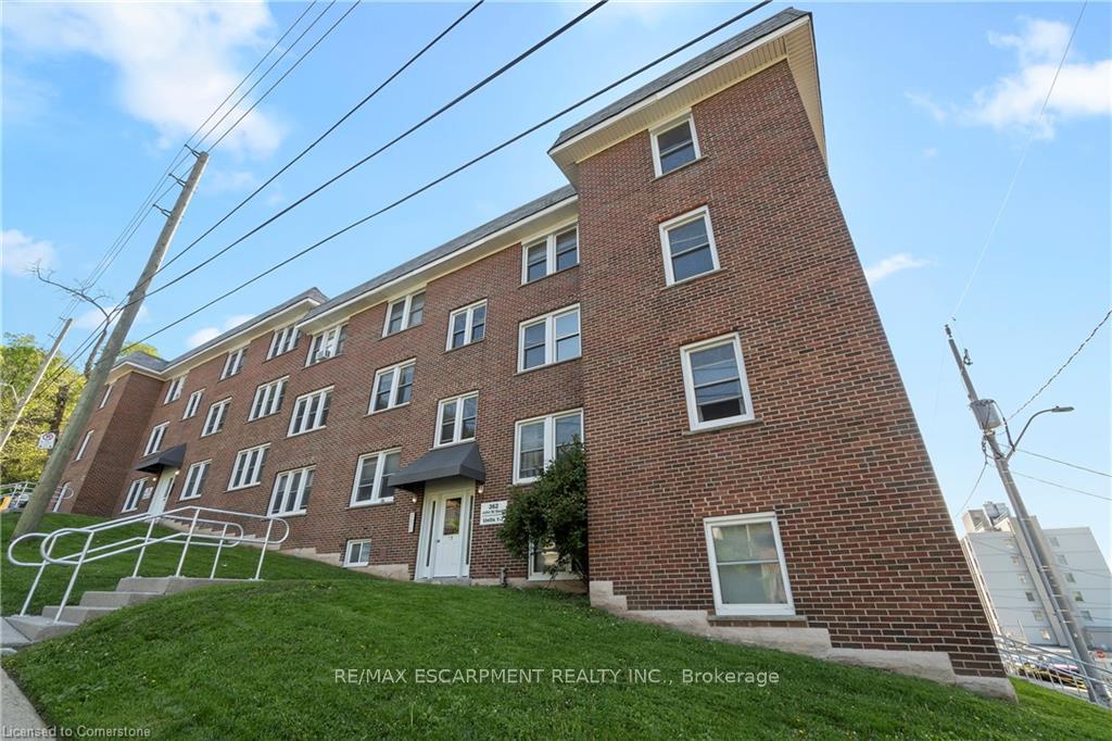 1 Bedroom Condo at 362 John, Hamilton For sale