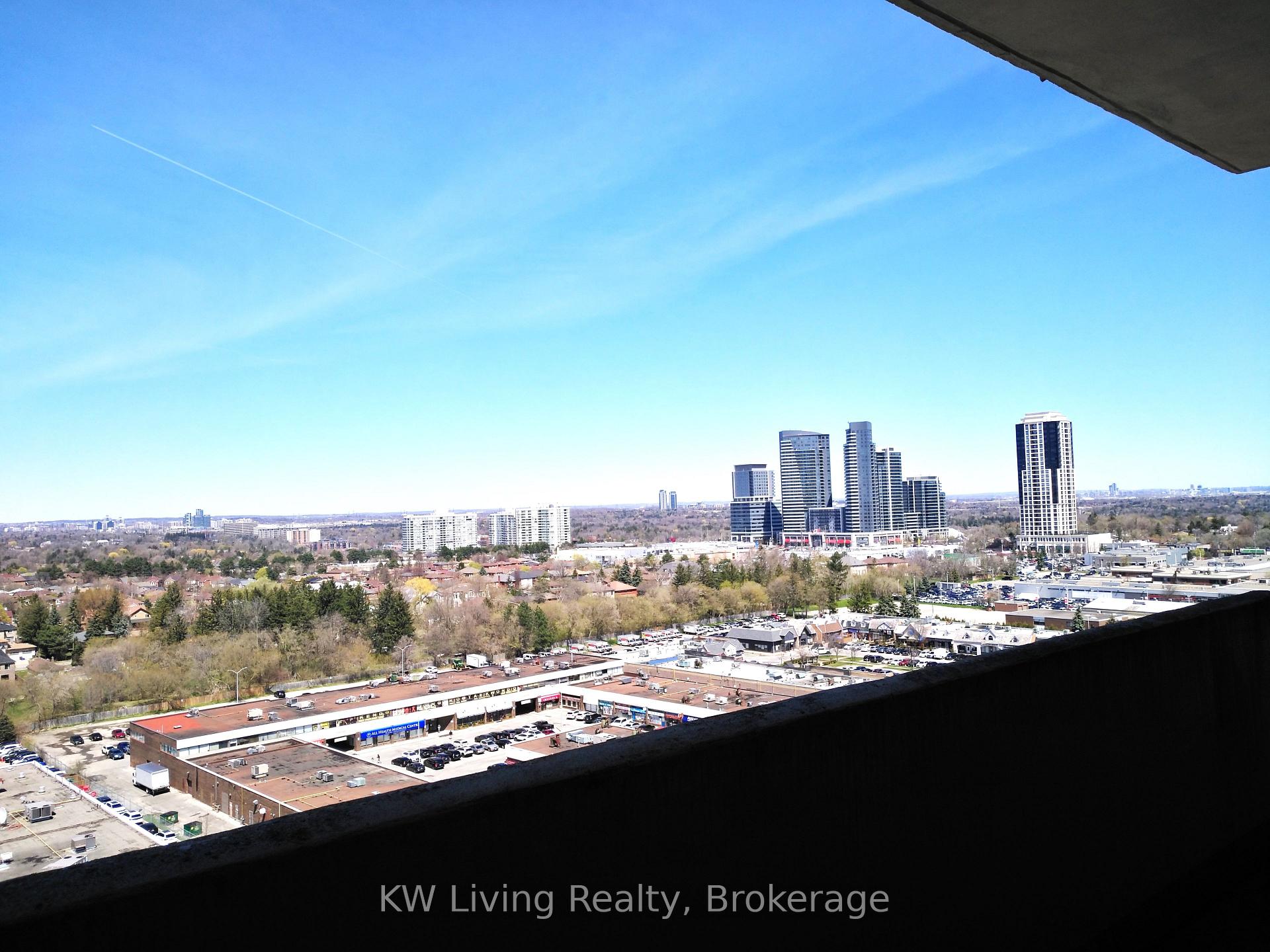 3 Bedrooms Condo at 10 Tangreen, Toronto For sale
