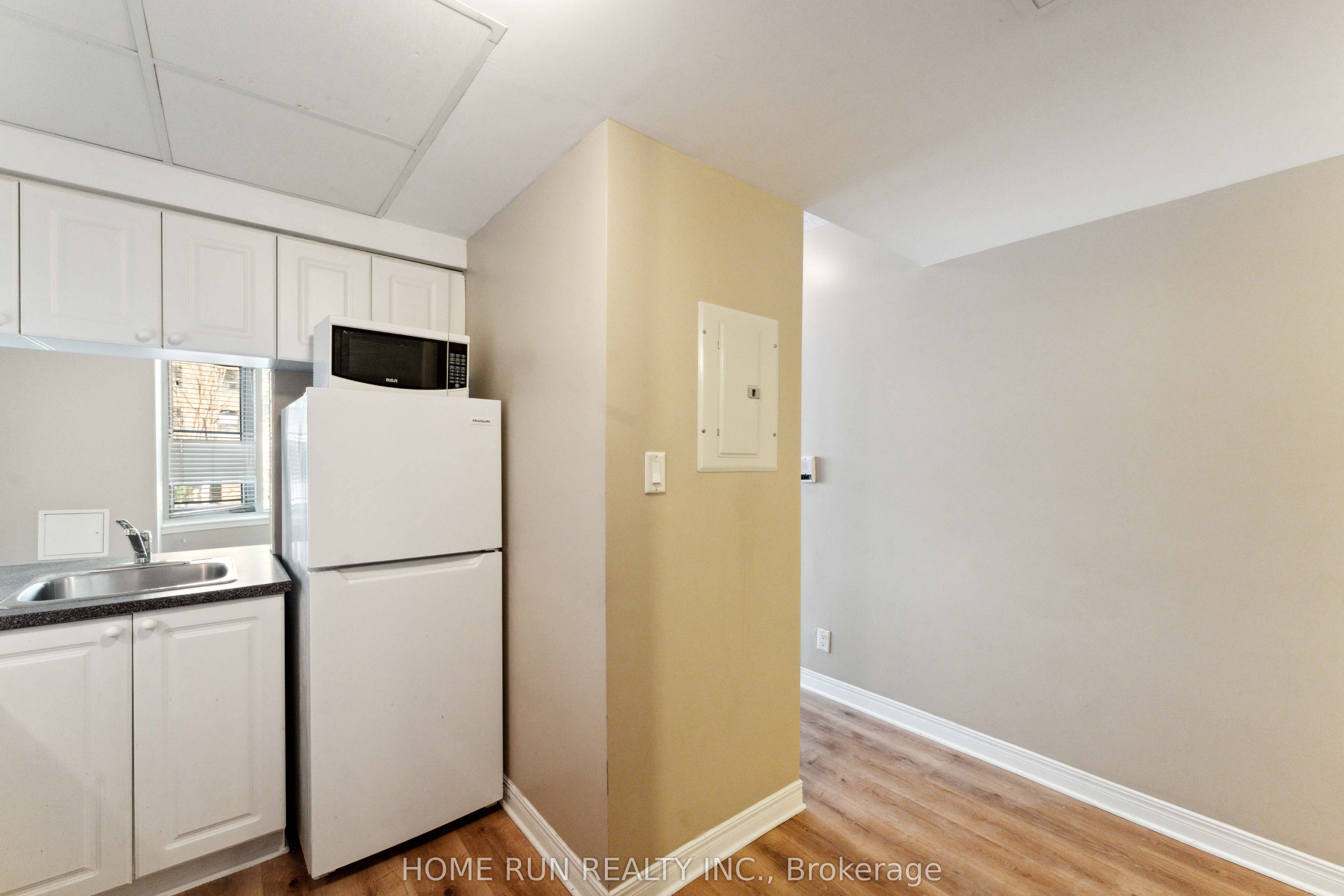 150 York Street, #2A