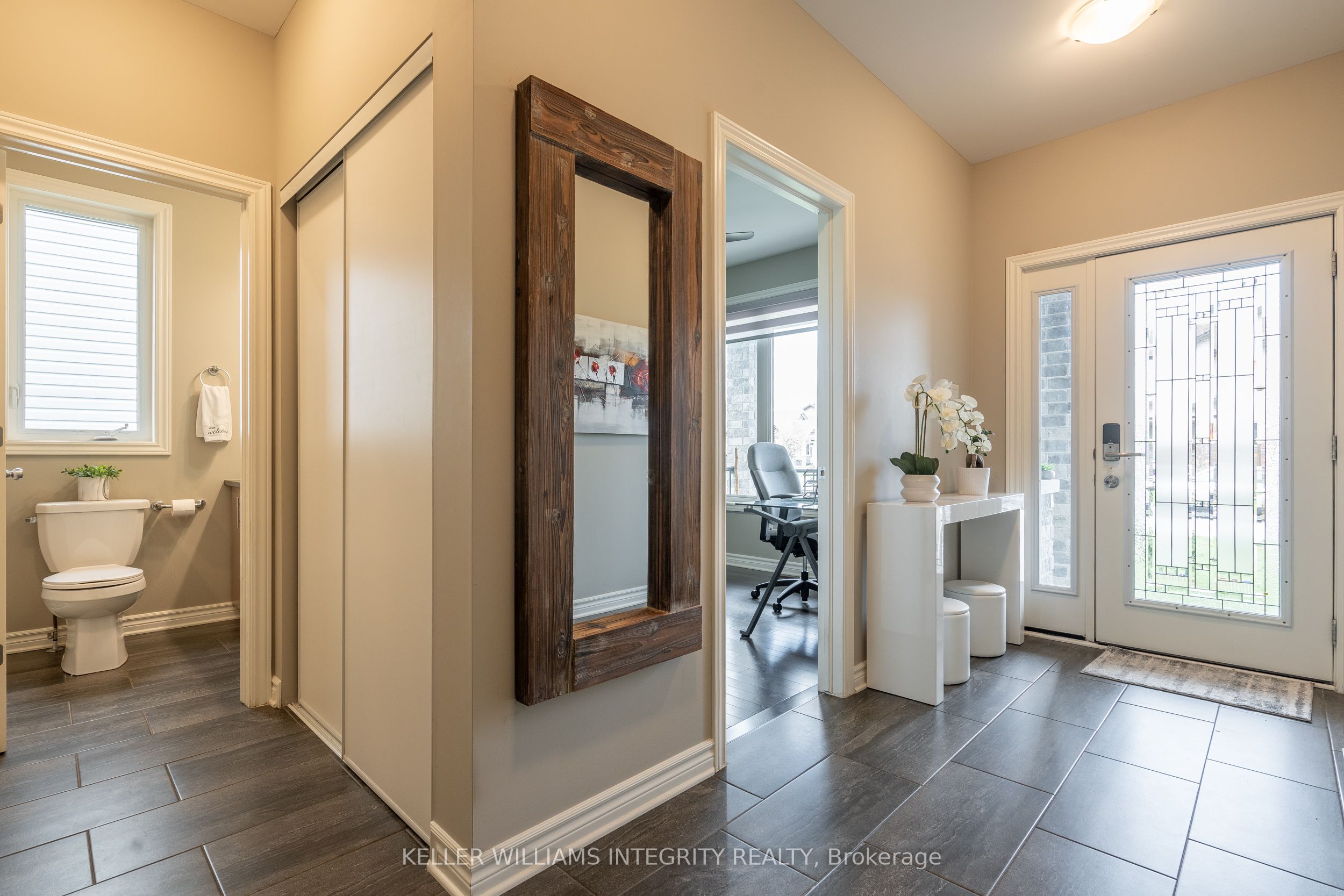 1126 Beckett Crescent