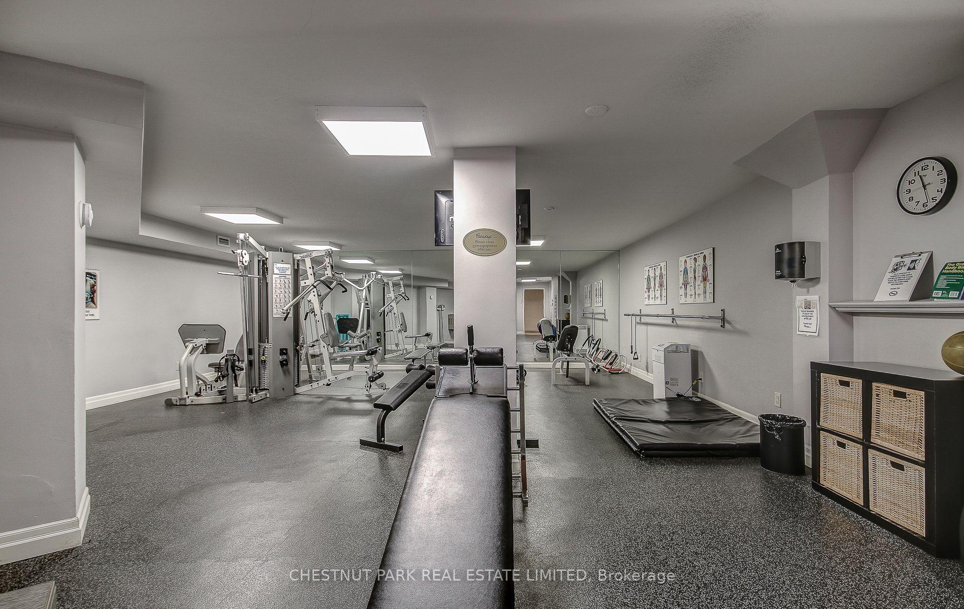 2 Bedrooms Condo at 1400 Dixie, Mississauga For sale